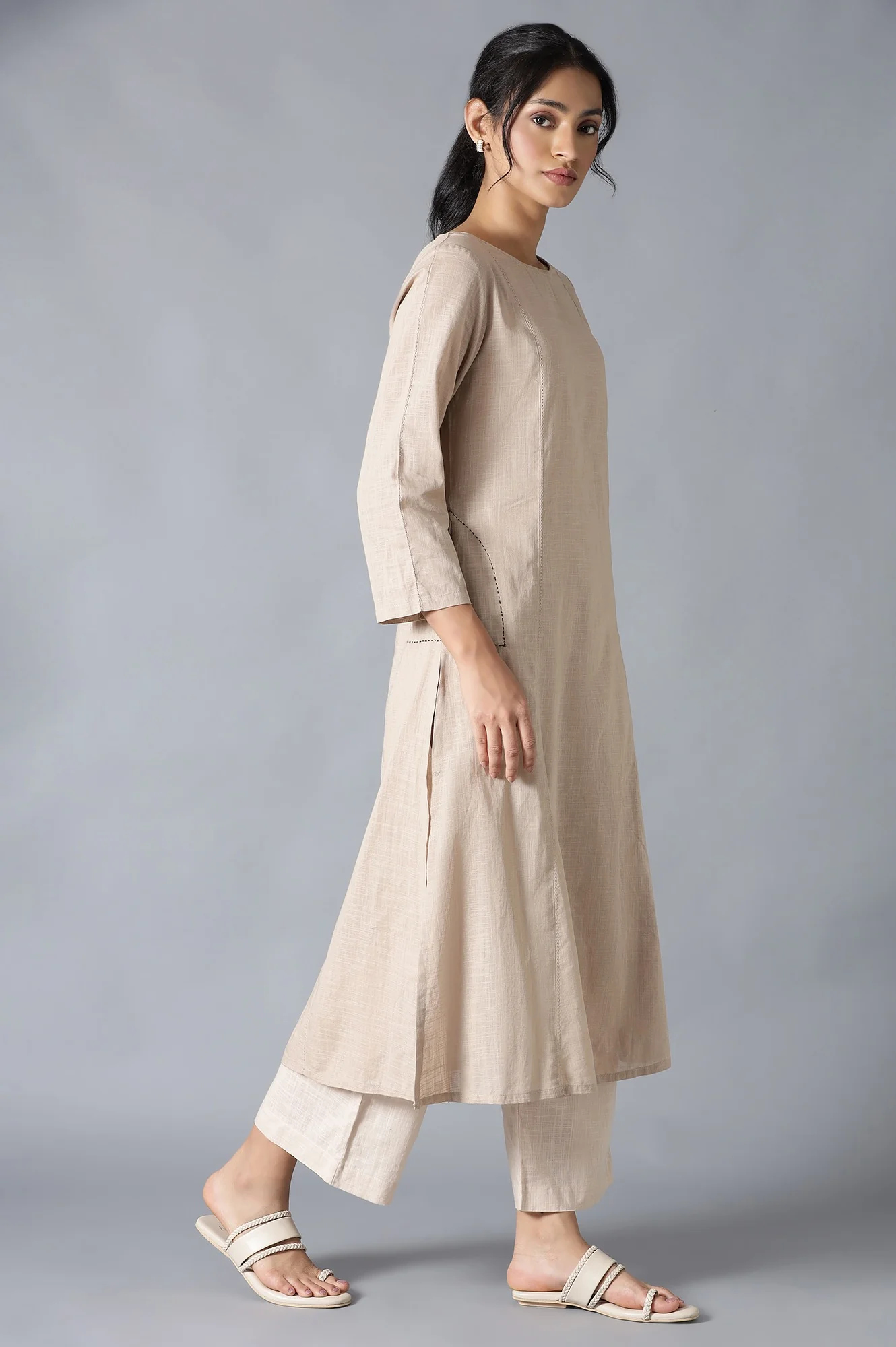 Beige Classic A-Line kurta With Kantha In Round Neck - Image 4