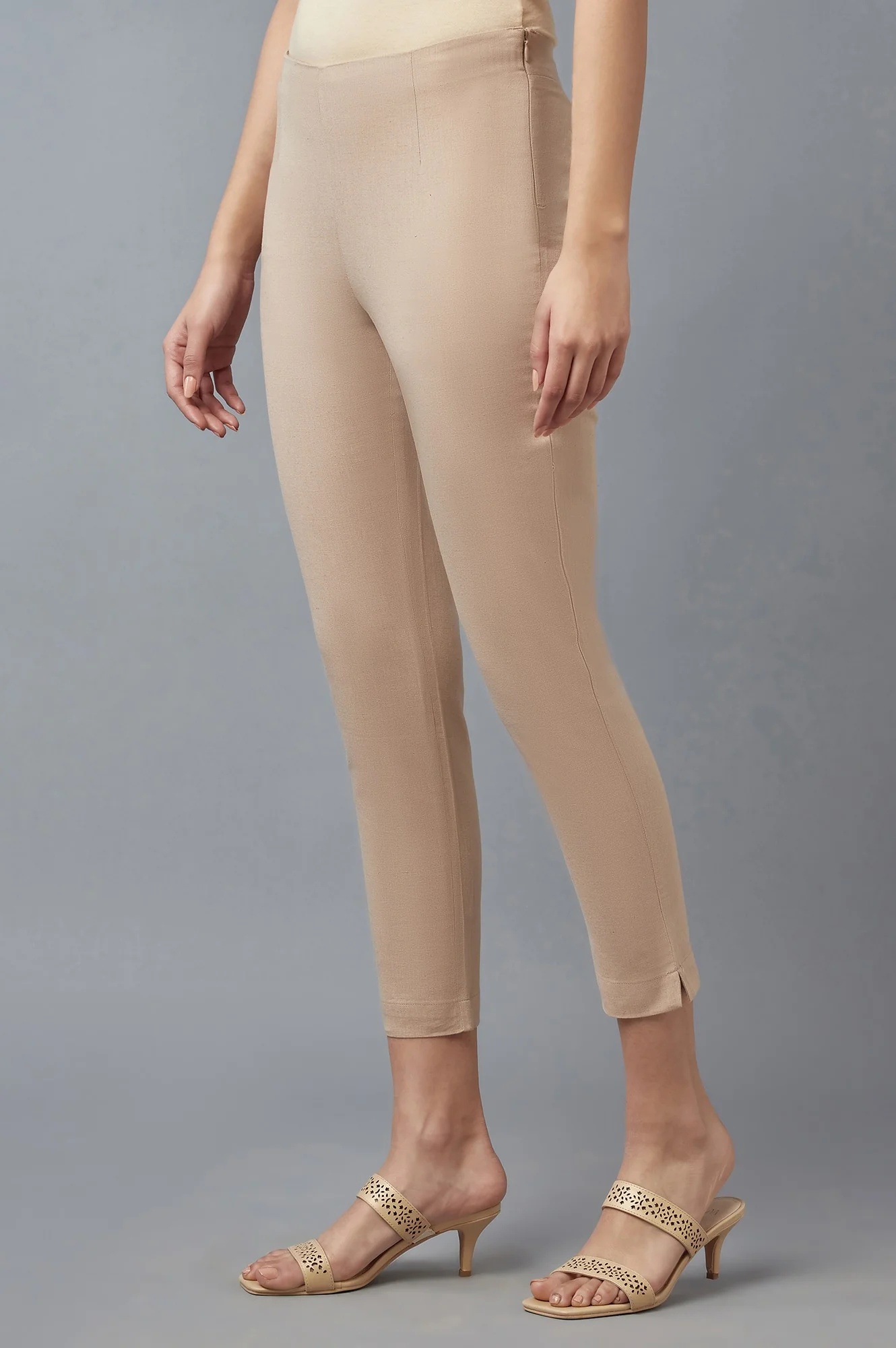 Beige Cropped Trouser - Image 3
