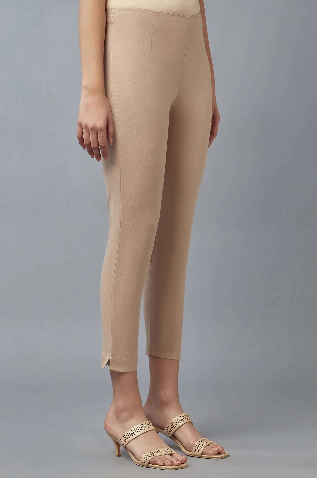 Beige Cropped Trouser - Image 4