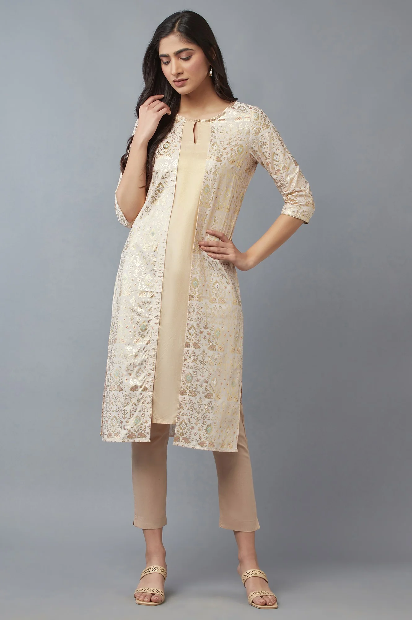 Beige Cropped Trouser - Image 5