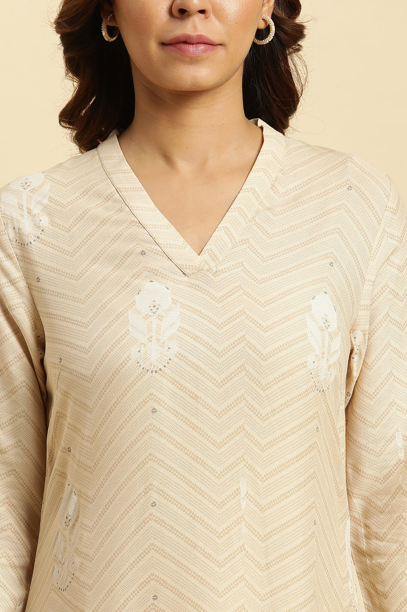 Beige Floral A-Line Rayon Kurta - Image 6