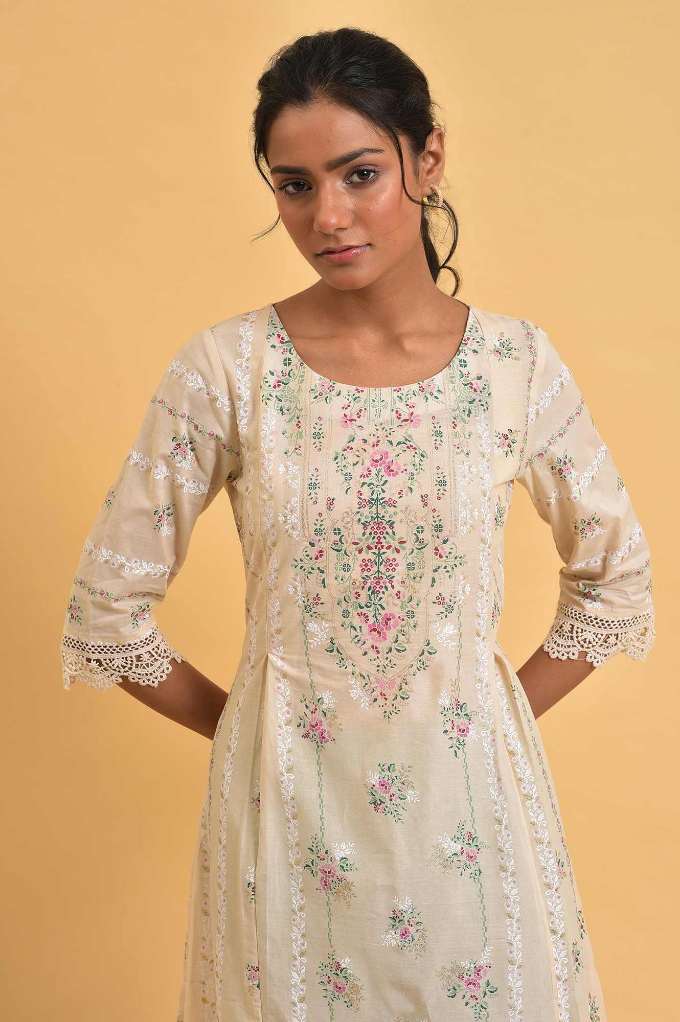 Beige Floral Print Round Neck Plus Size Cotton kurta - Image 5