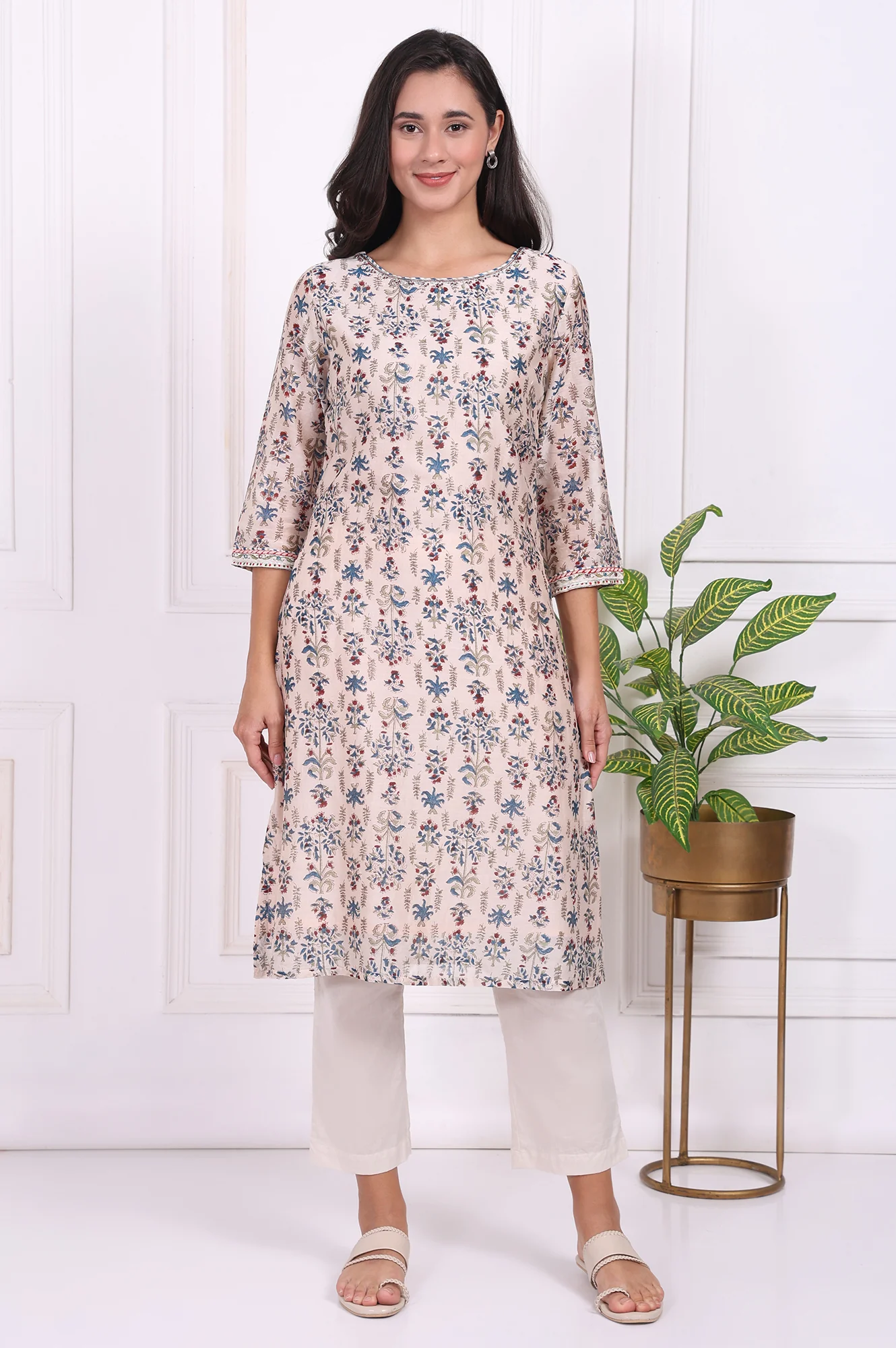 Beige Floral Printed Thread Embroidered Cotton Silk Straight Kurta - Image 2