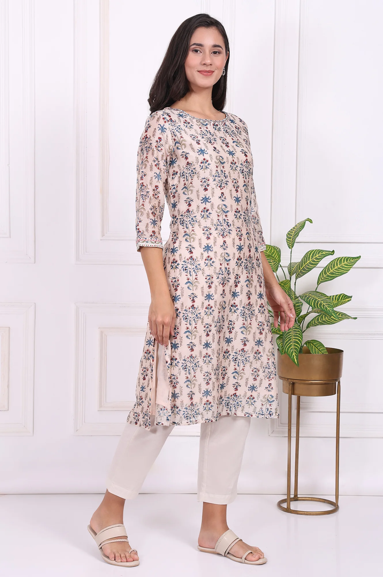 Beige Floral Printed Thread Embroidered Cotton Silk Straight Kurta - Image 6