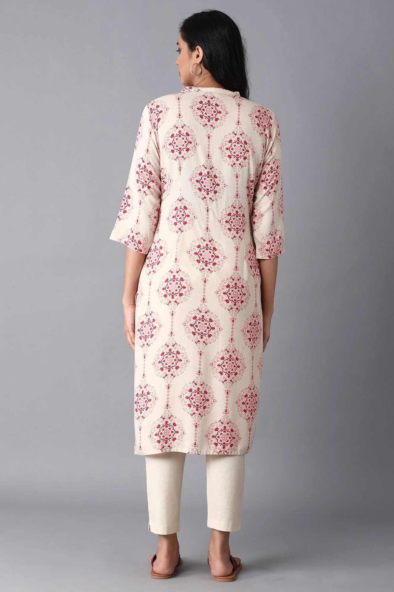 Beige Geometric Straight Rayon Kurta - Image 2