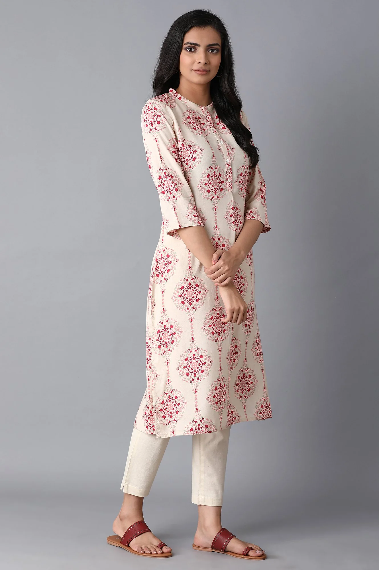 Beige Geometric Straight Rayon Kurta - Image 4