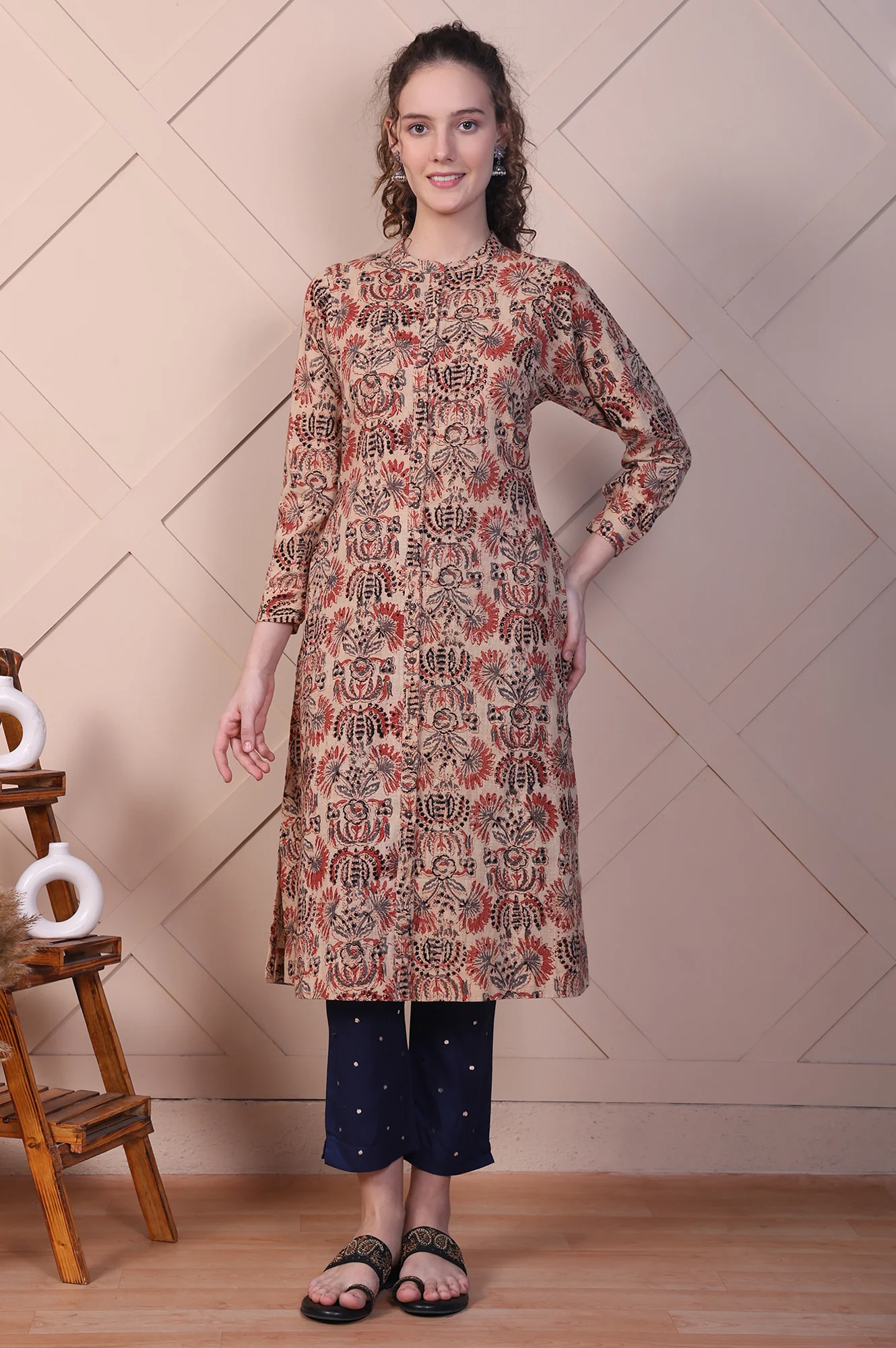 Beige Kalamkari Printed Pure Cotton Straight Kurta - Image 2