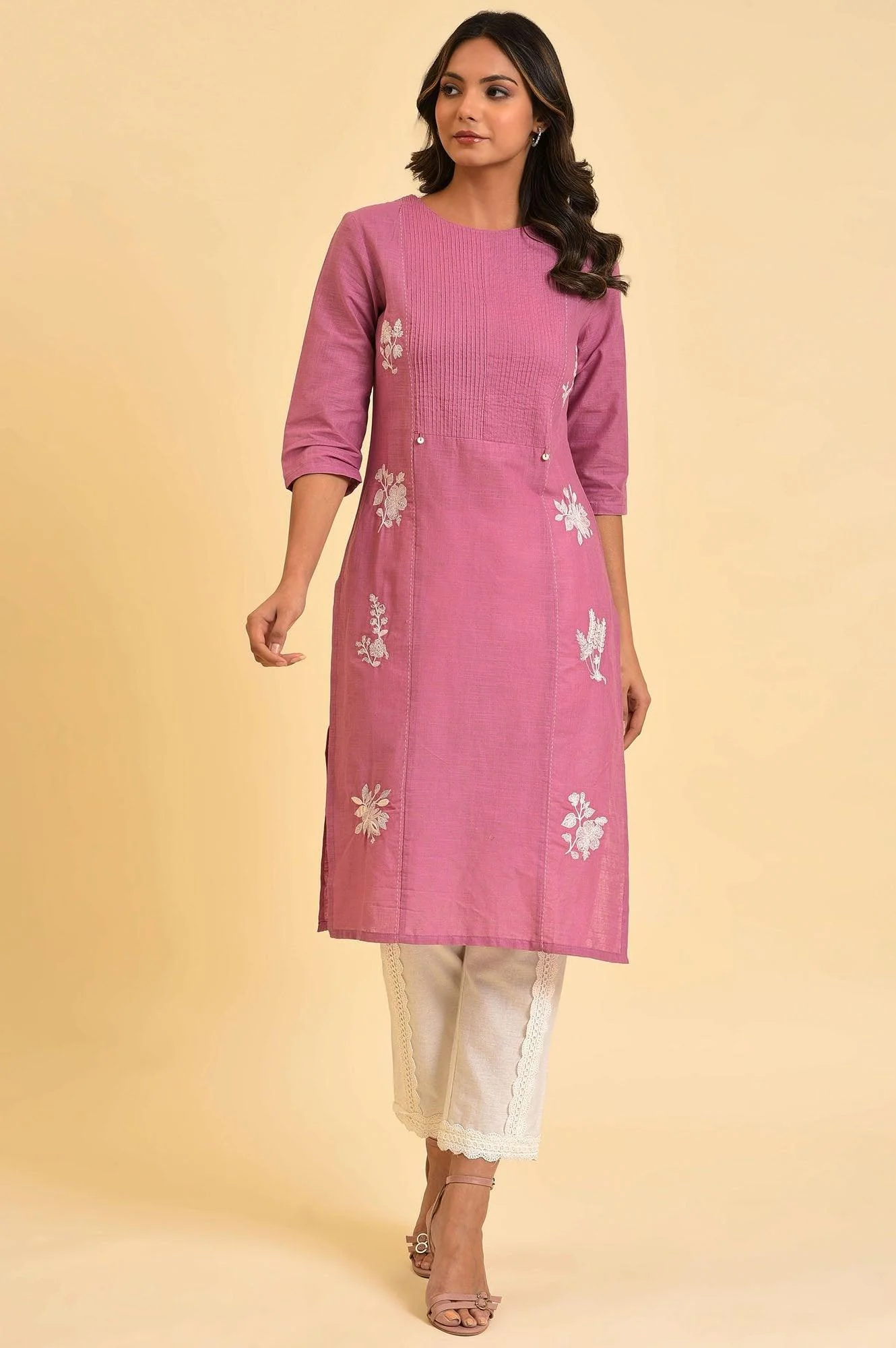 Berry Pink Embroidered kurta With Pin Tucks - Image 6