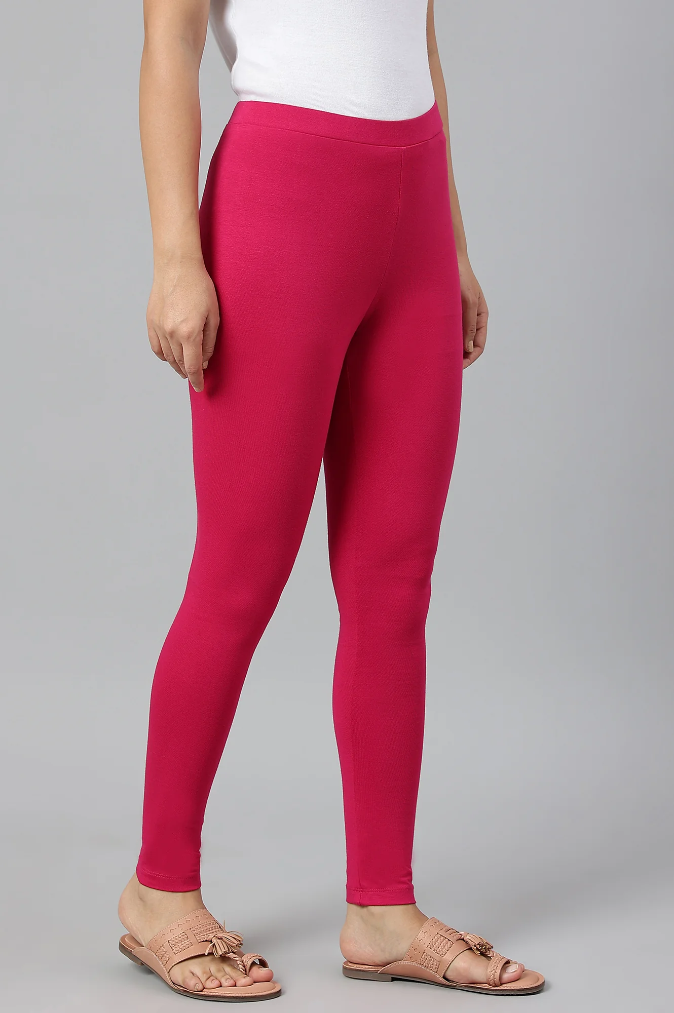 Berry Pink Solid Knitted Women Tights - Image 3