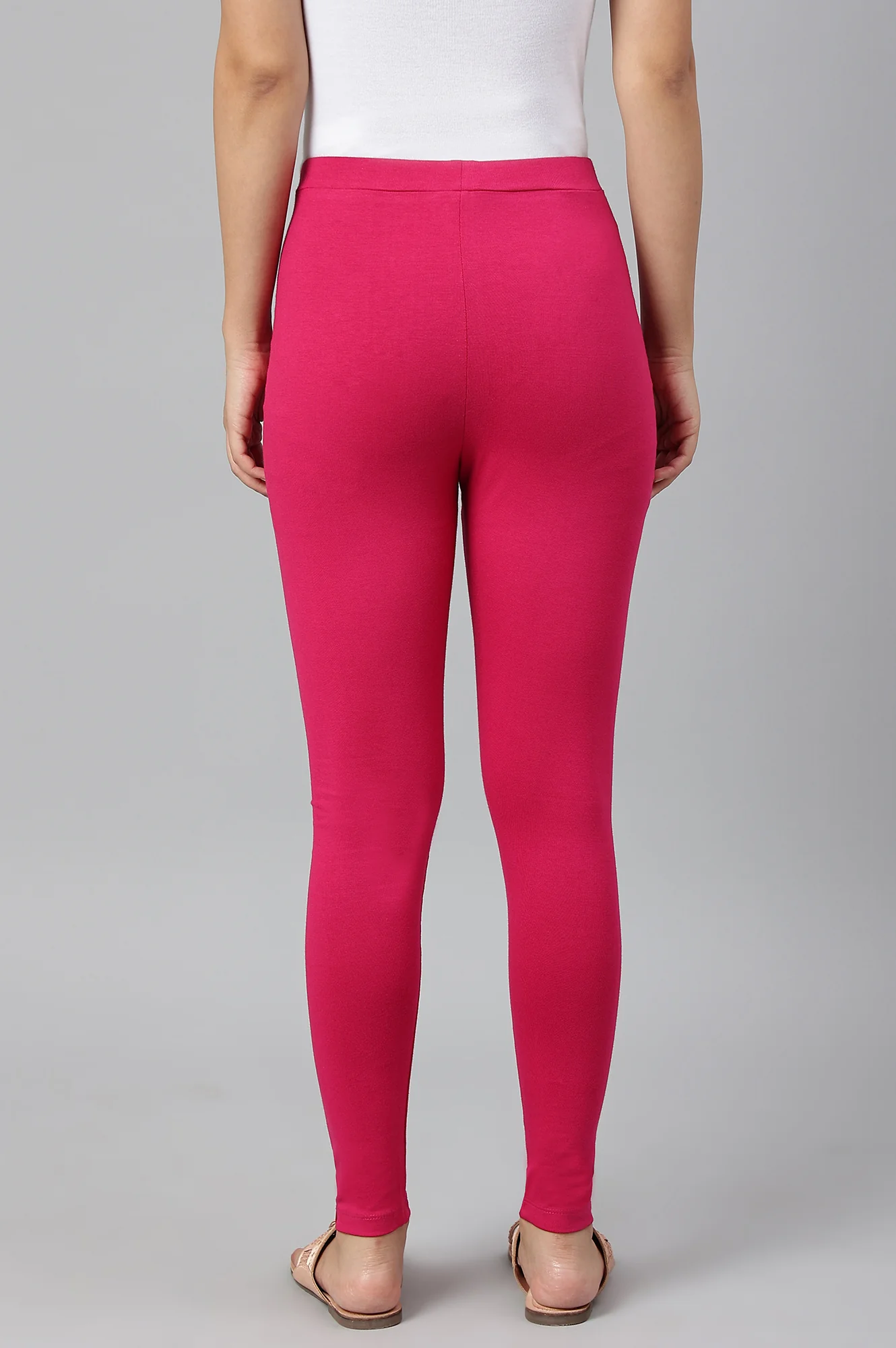 Berry Pink Solid Knitted Women Tights - Image 4