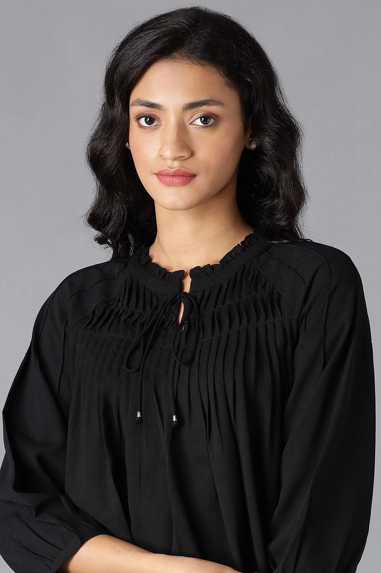 Black A-Line Pleated Top With Tie-Up Neck - Image 6