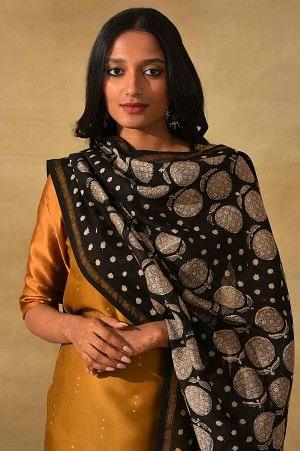 Black And Ecru Printed Cotton Silk Drape - Image 3