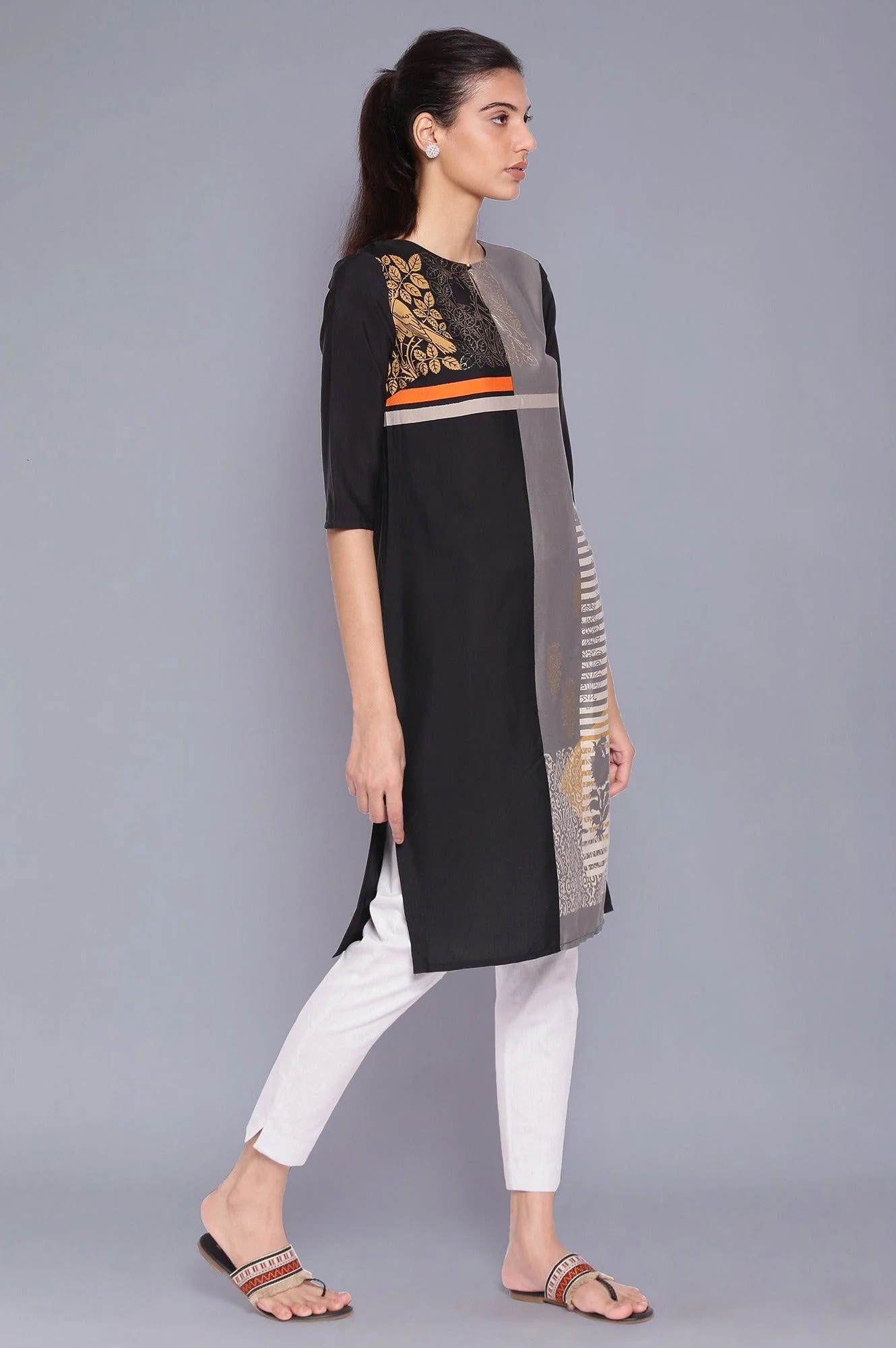 Black And Grey Geometric Print kurta - Image 4
