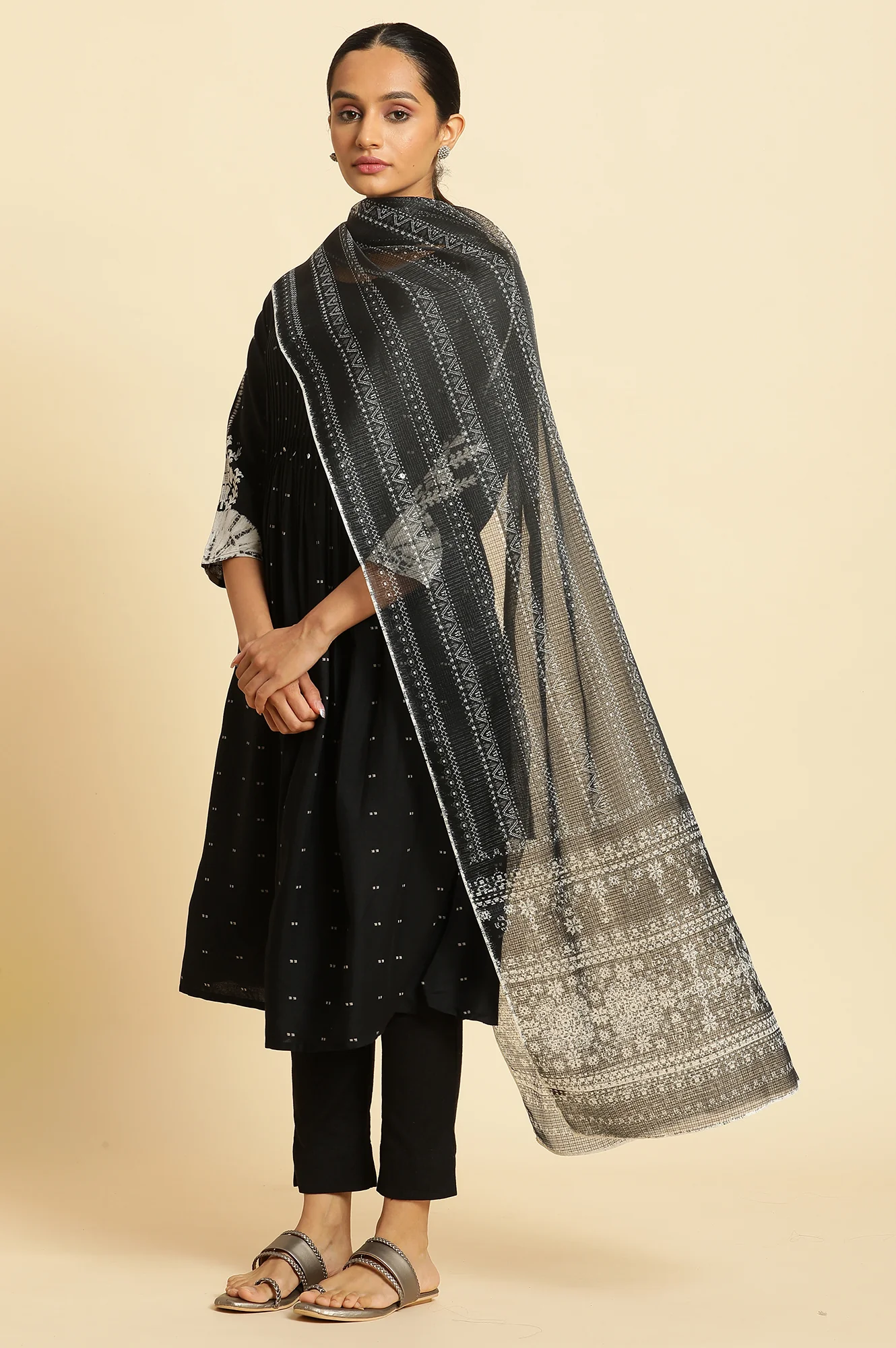 Black And White Kota Printed Dupatta - Image 2