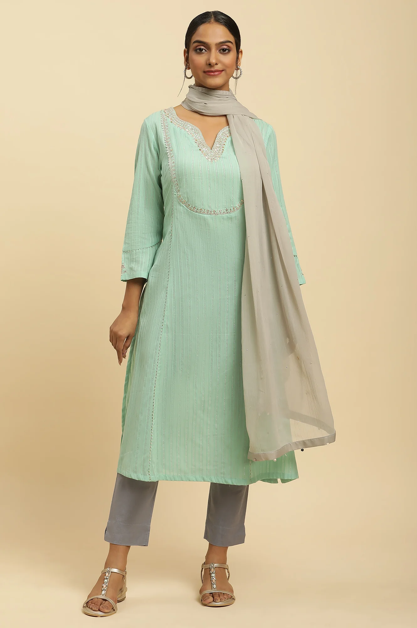 Silver Chiffon Dupatta - Image 3