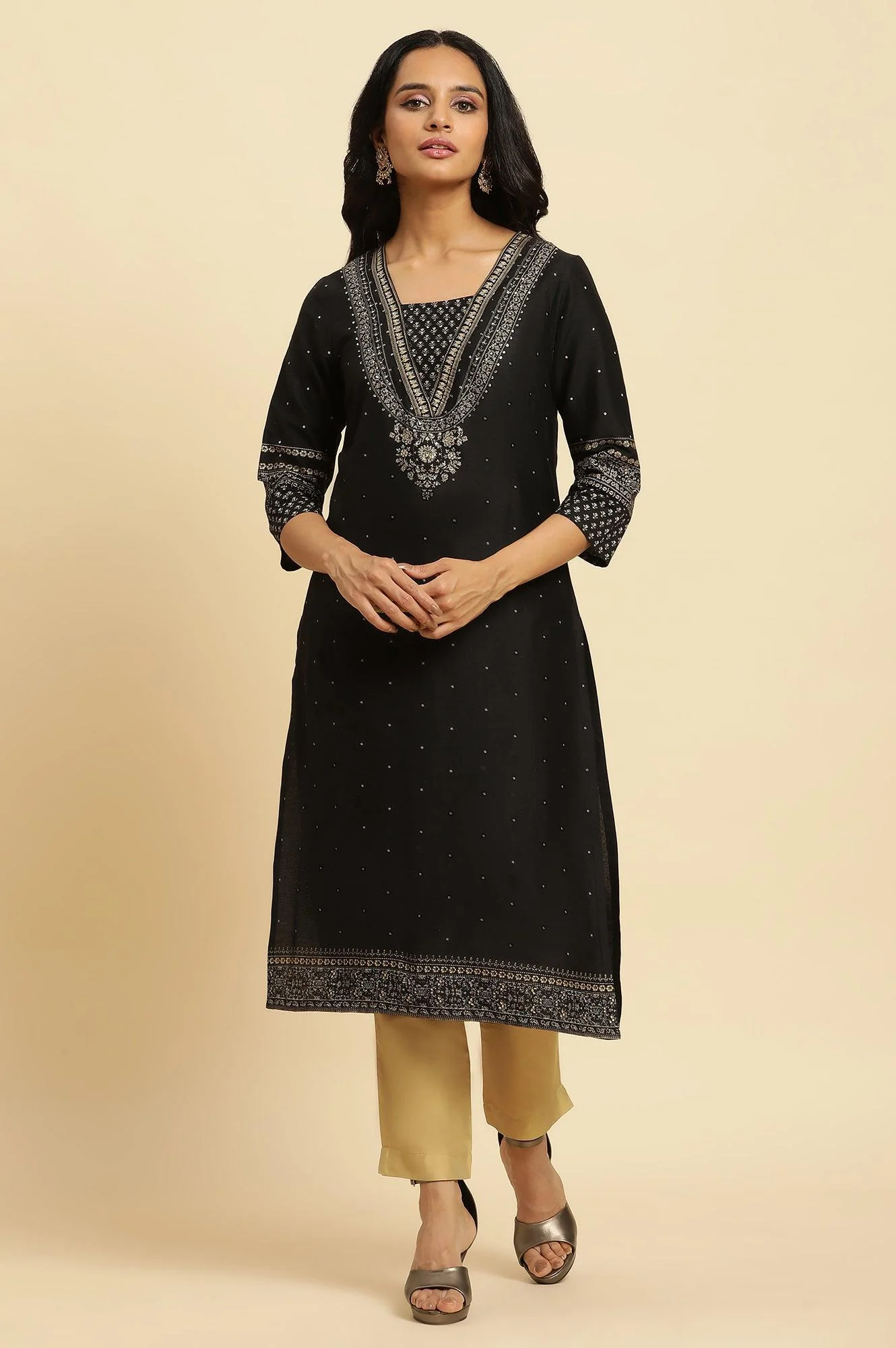 Black Embellished Straight Festive Kurta - Image 2