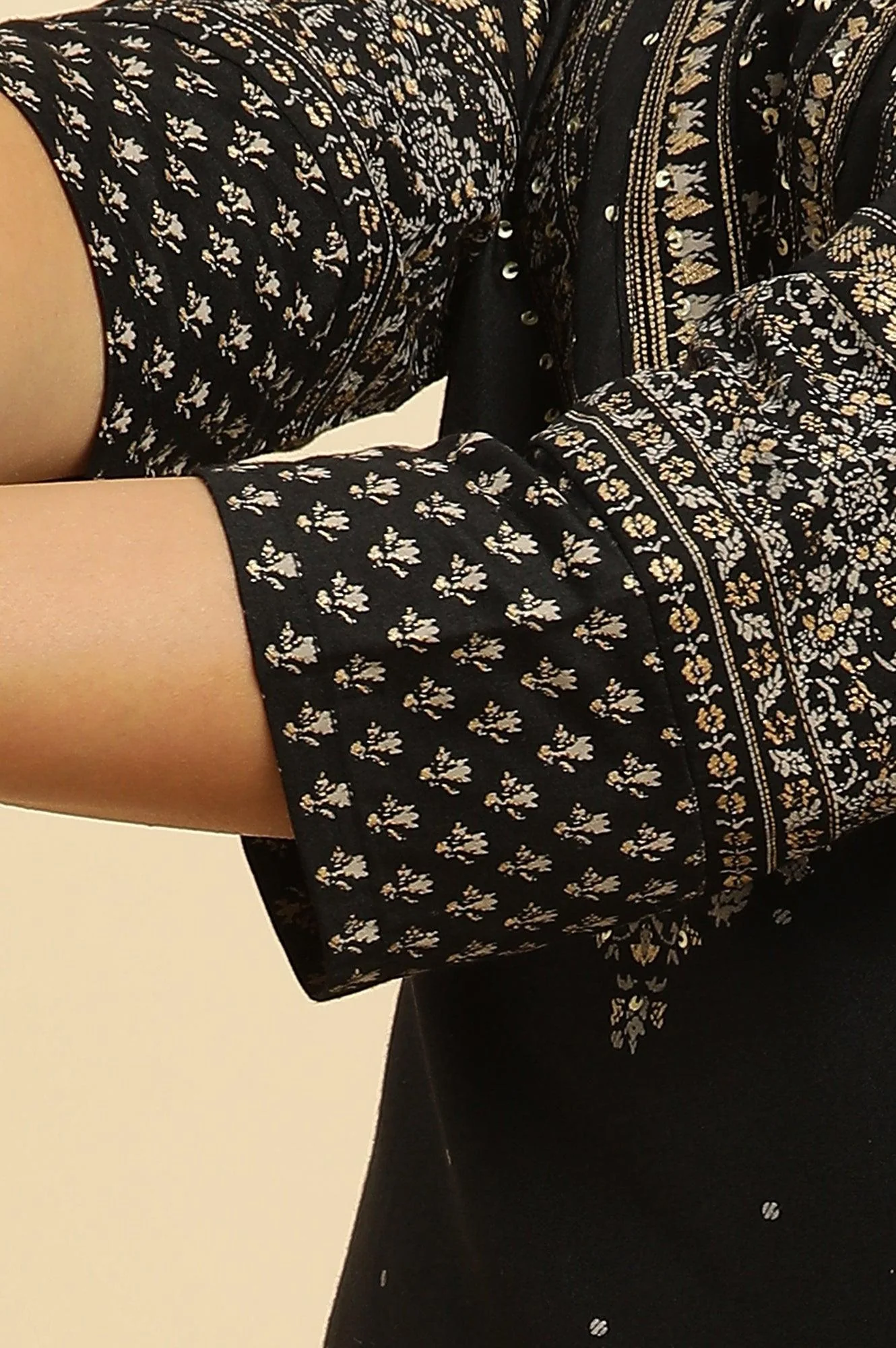 Black Embellished Straight Festive Kurta - Image 7