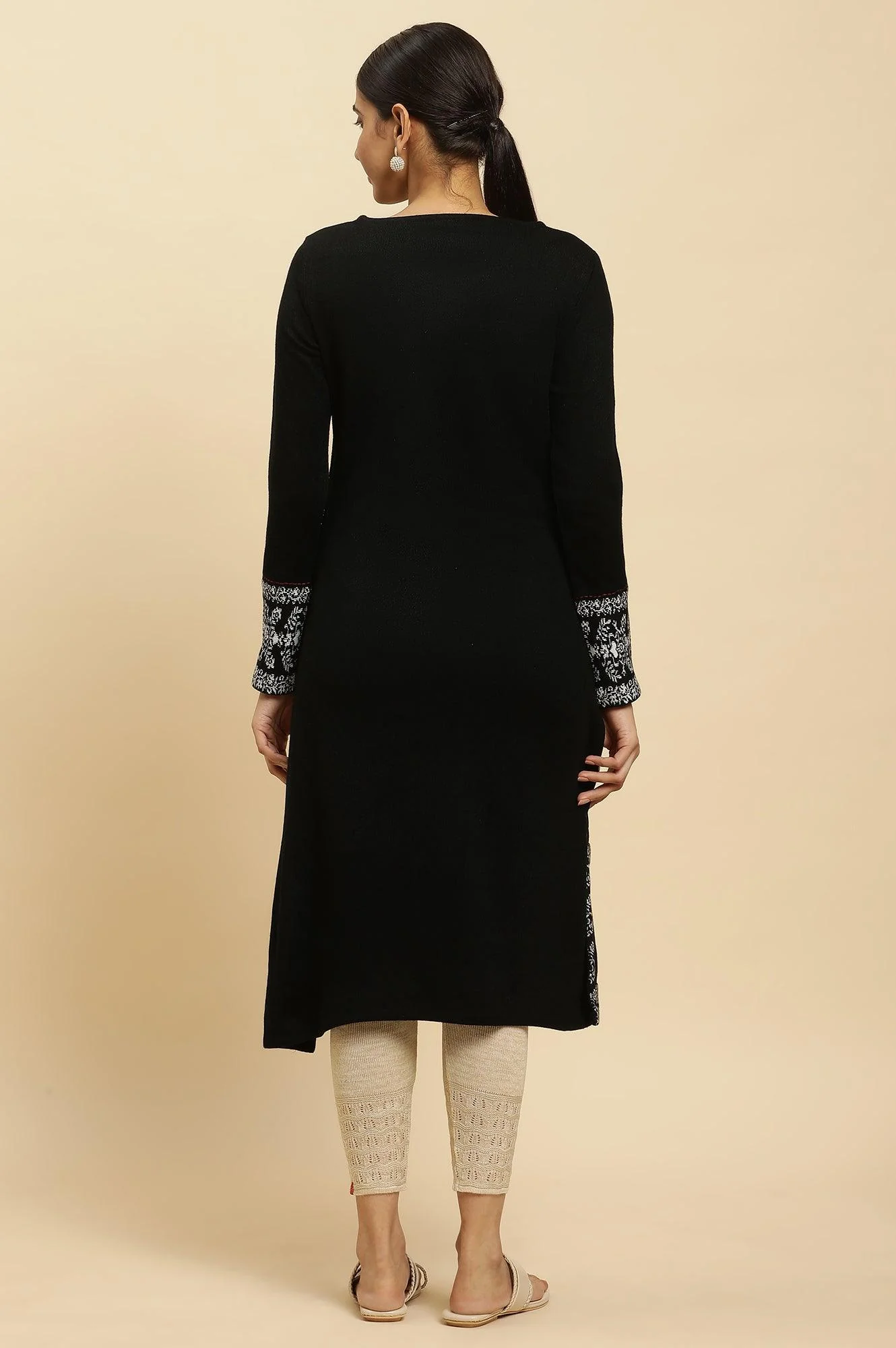 Black Embroidered Acrylic Winter Kurta And Tights Set - Image 5