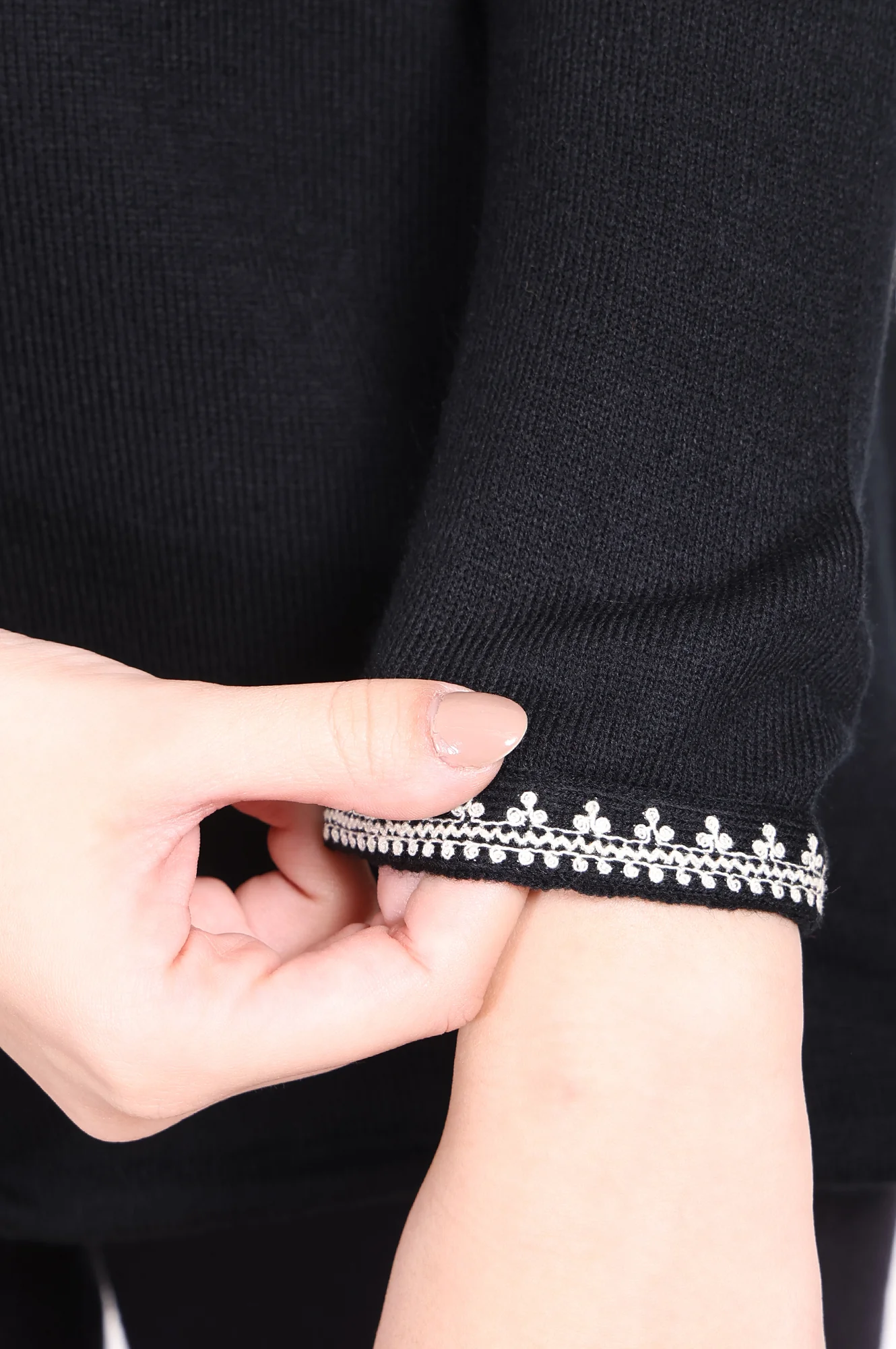 Black Embroidered Straight Acrylic Tunic - Image 7