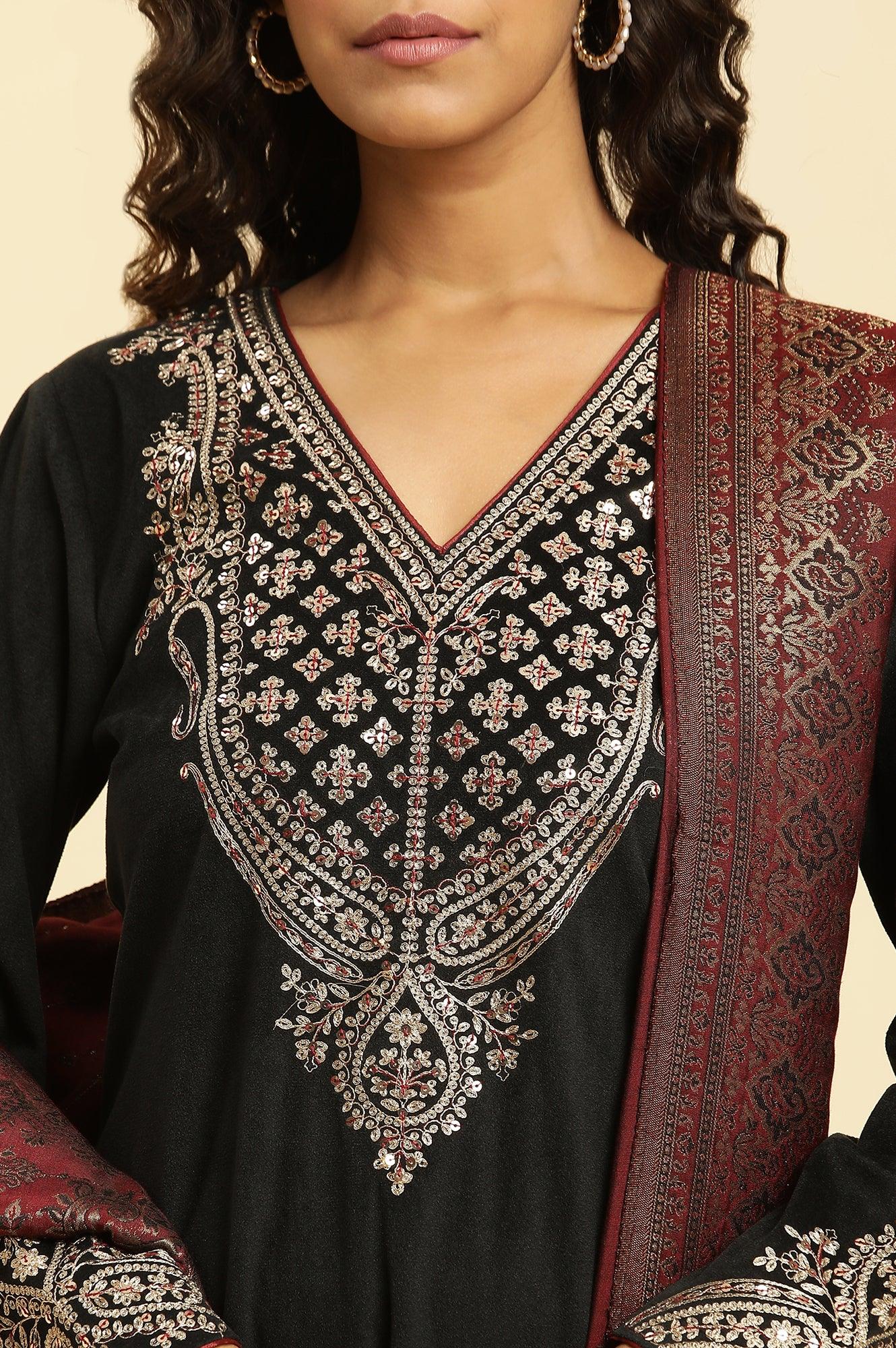 Black Embroidered Velvet Winter Kurta, Pants And Shawl Set - Image 6