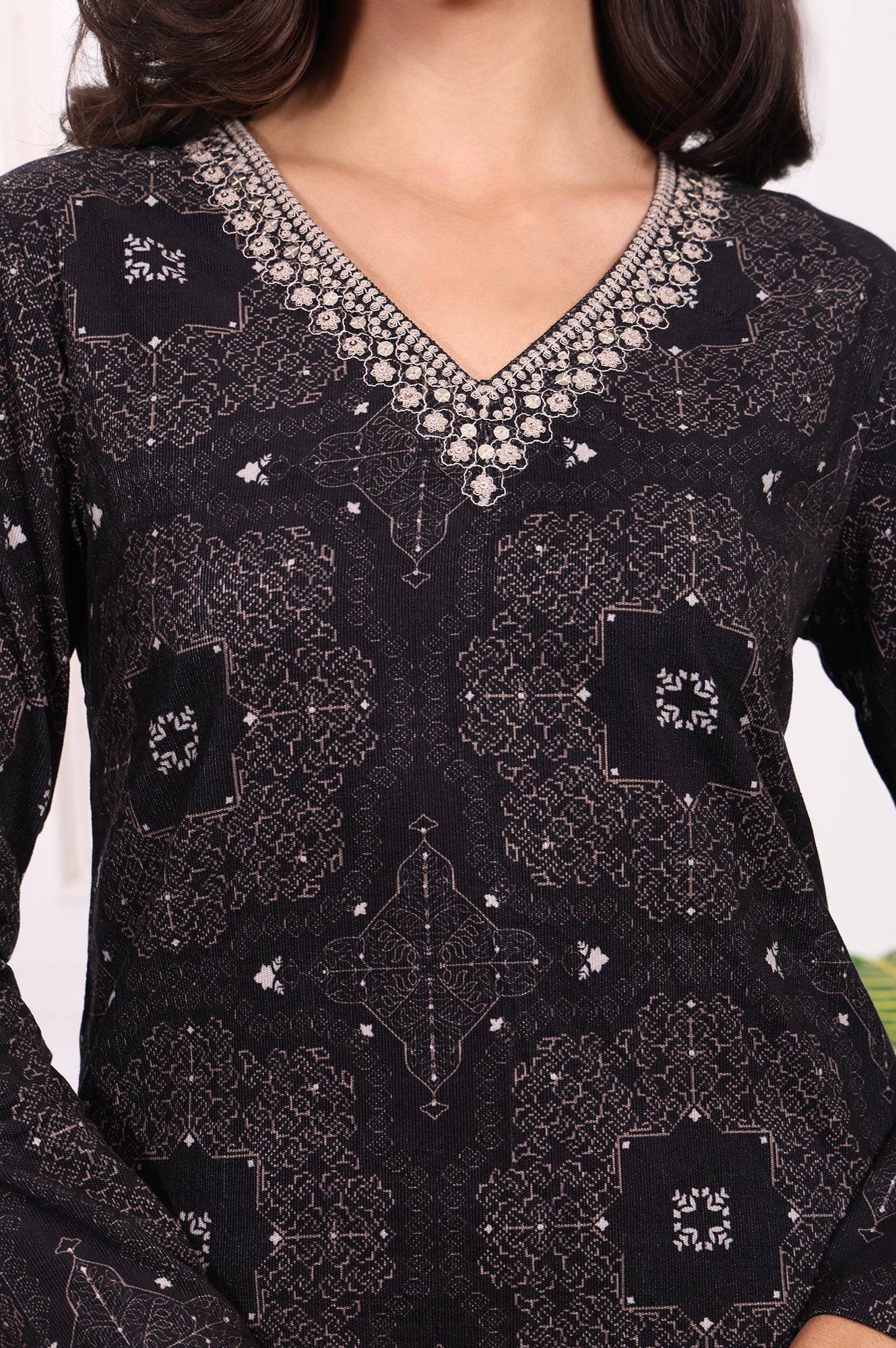 Black Ethnic Motifs Printed Embroidered Pure Cotton Straight Kurta and Pants Set - Image 3