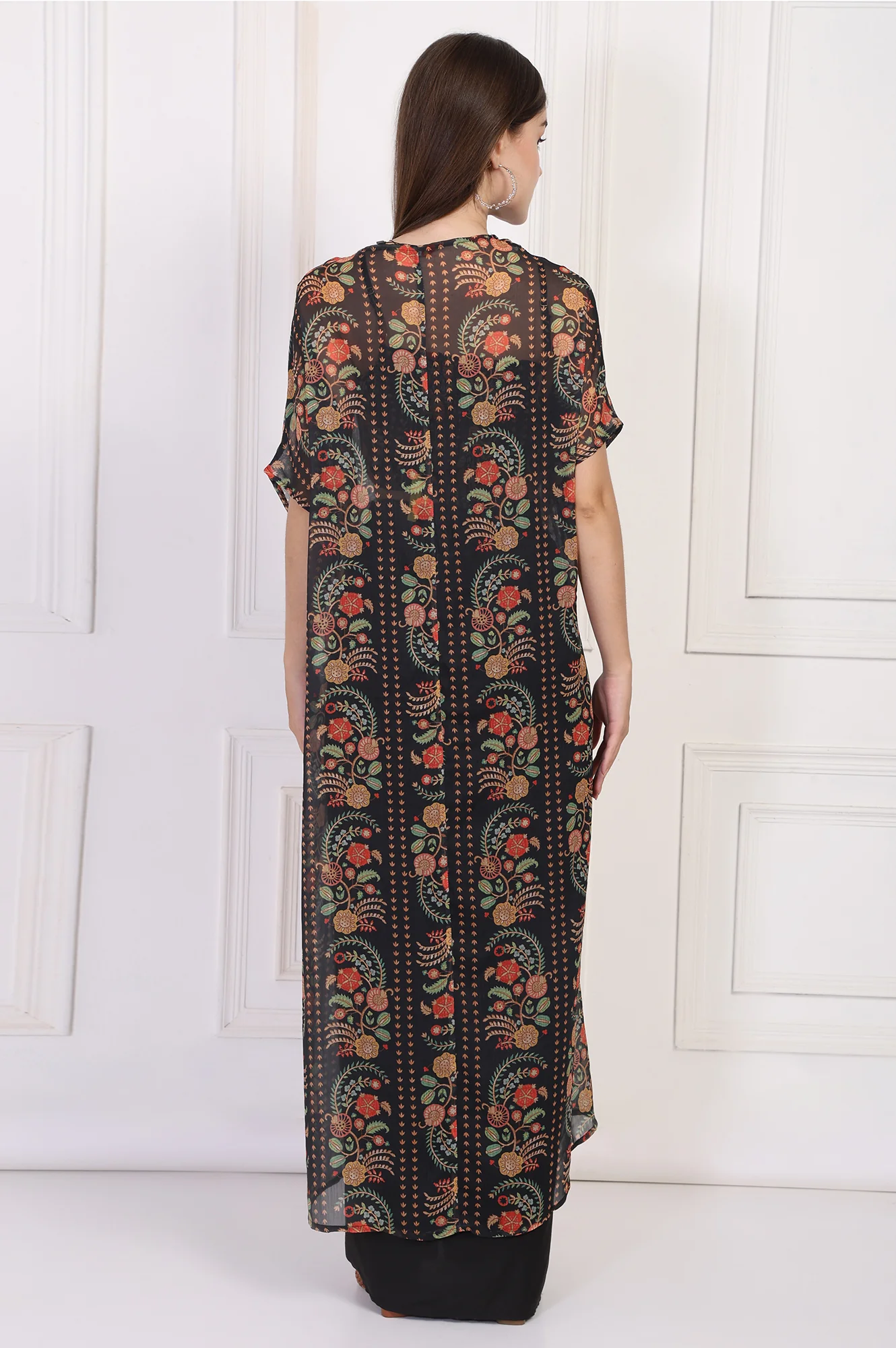 Black Floral Printed Embellished Georgette Crop Top with Cape and Skirt Set - Image 5