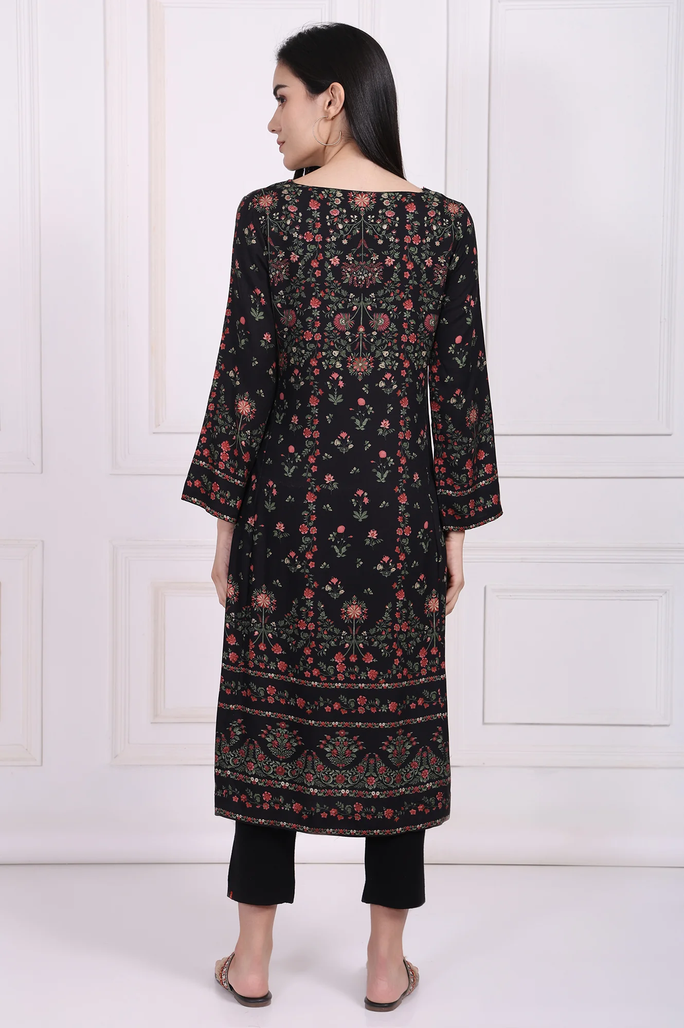 Black Floral Printed Embroidered Straight Kurta - Image 5