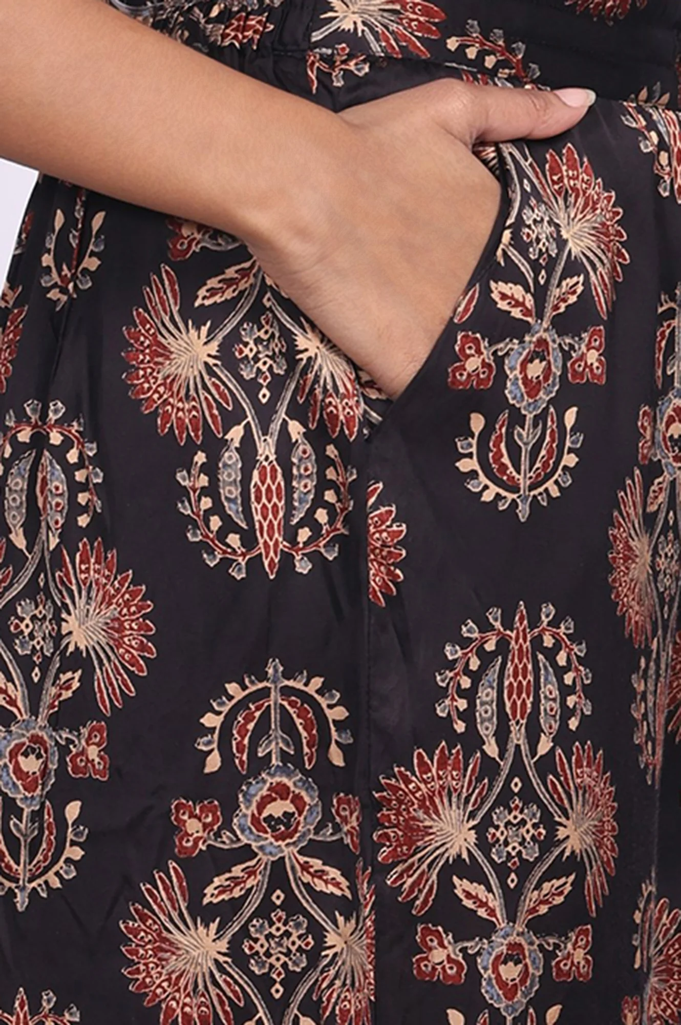 Black Floral Printed Satin Straight Kurta with Parallel Pant and Dupatta Set - Image 8