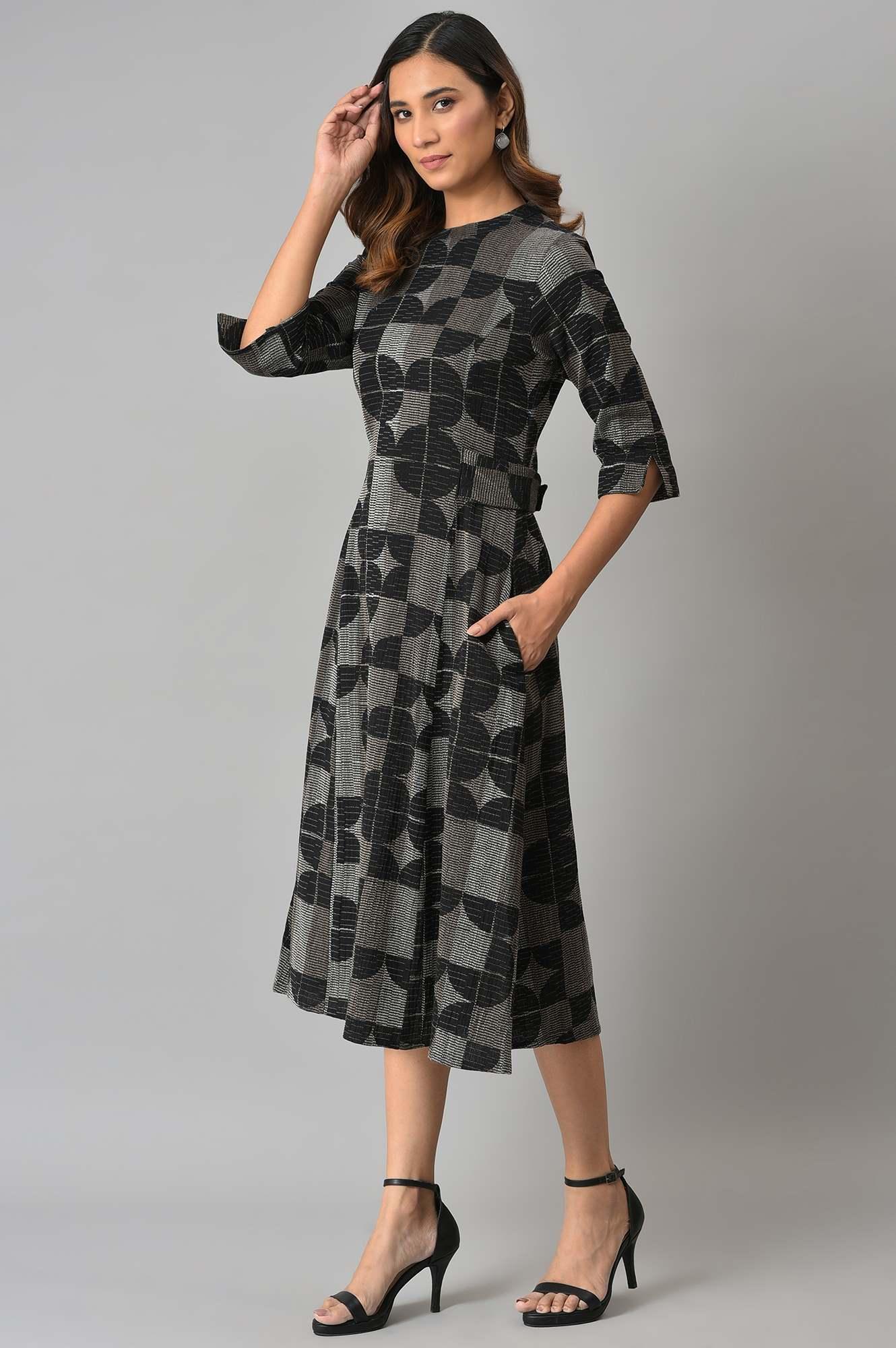 Black Geometric Print Cross Hatch Belt Dress - Image 3