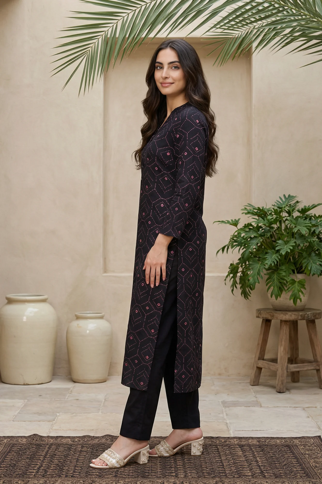 Black Geometric Printed Rayon Straight Kurta - Image 3