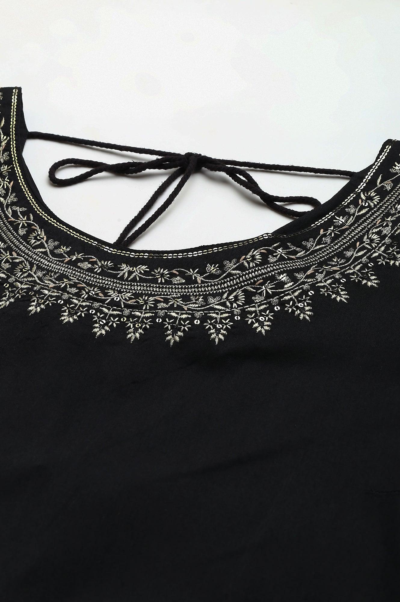 Black Glitter Printed And Embroidered Plus Size Dress - Image 7