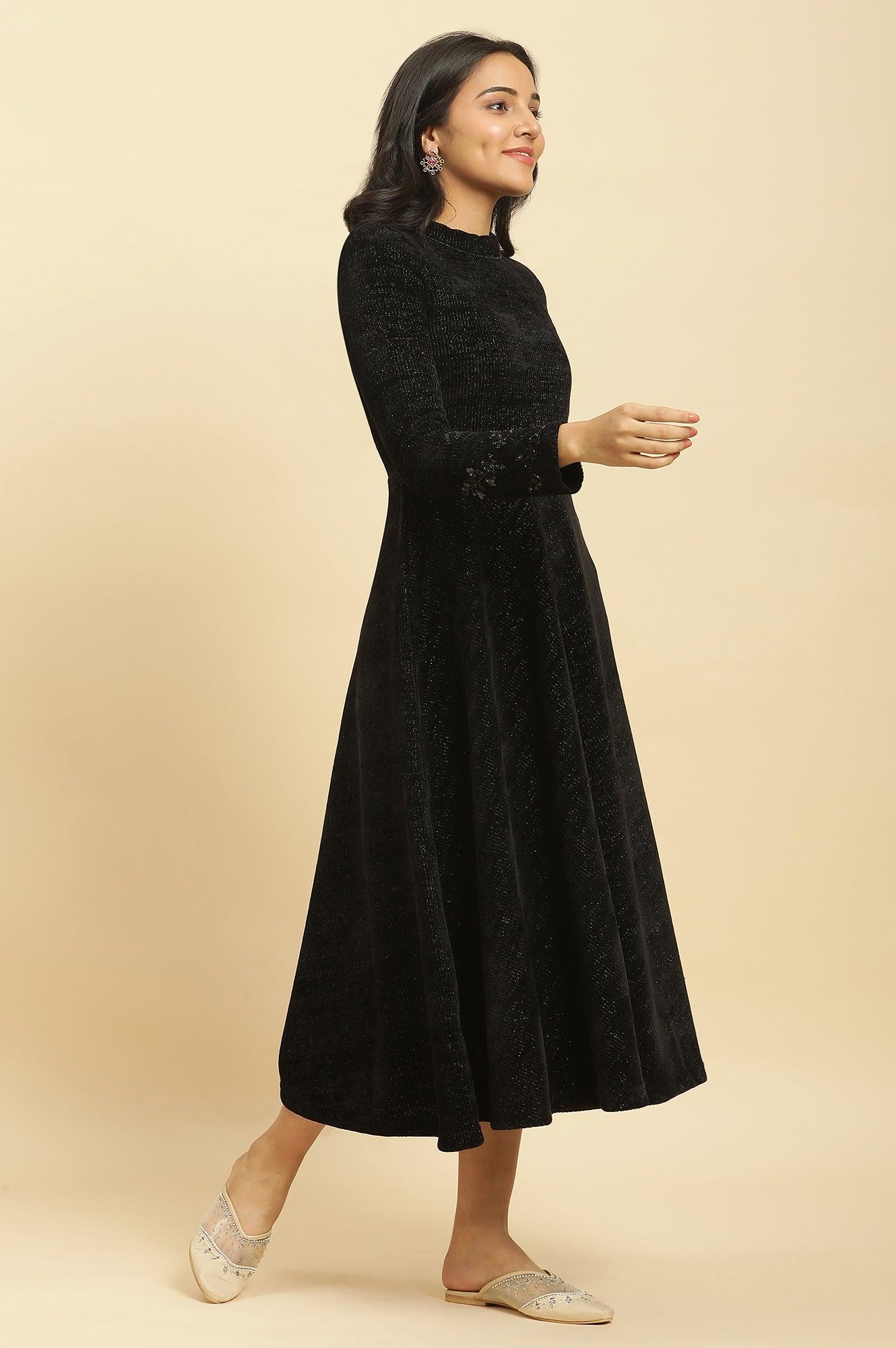 Black Knitted Circular Flared Winter Dress - Image 5