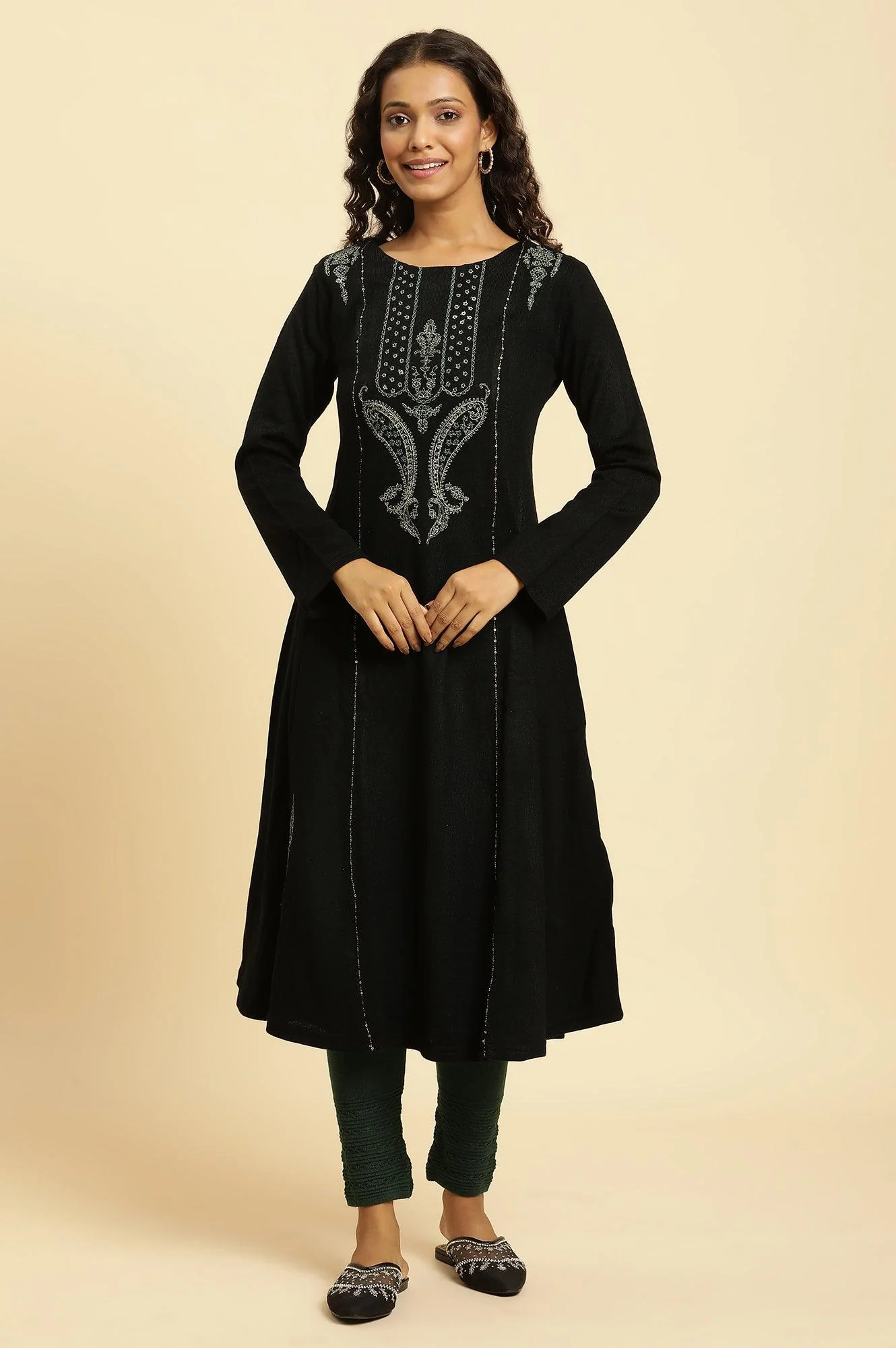 Black Paisley Embroidered Winter Flared Kurta And Tights Set - Image 2