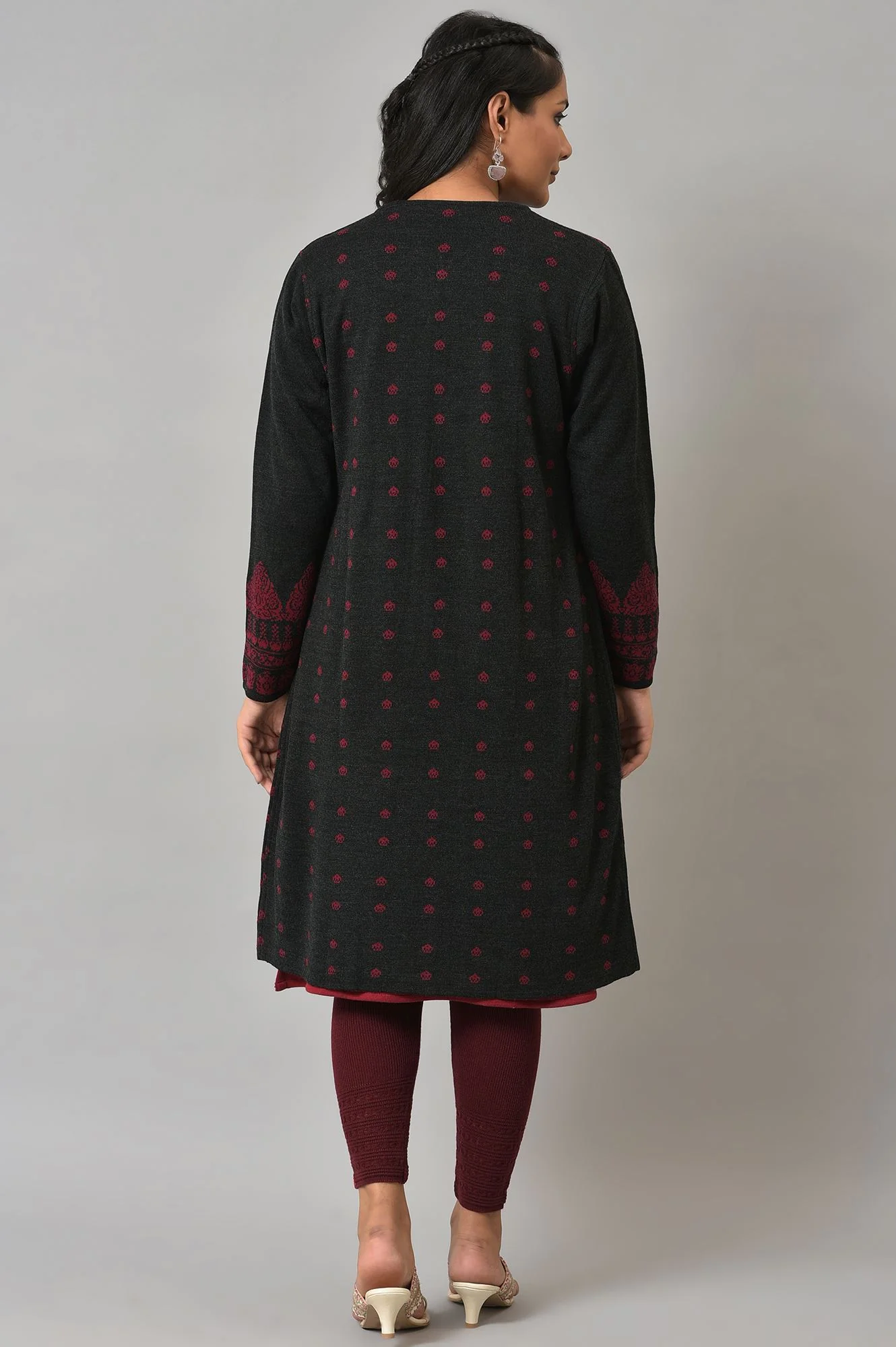 Black Paisley Printed Reversiblle Cardigan - Image 2