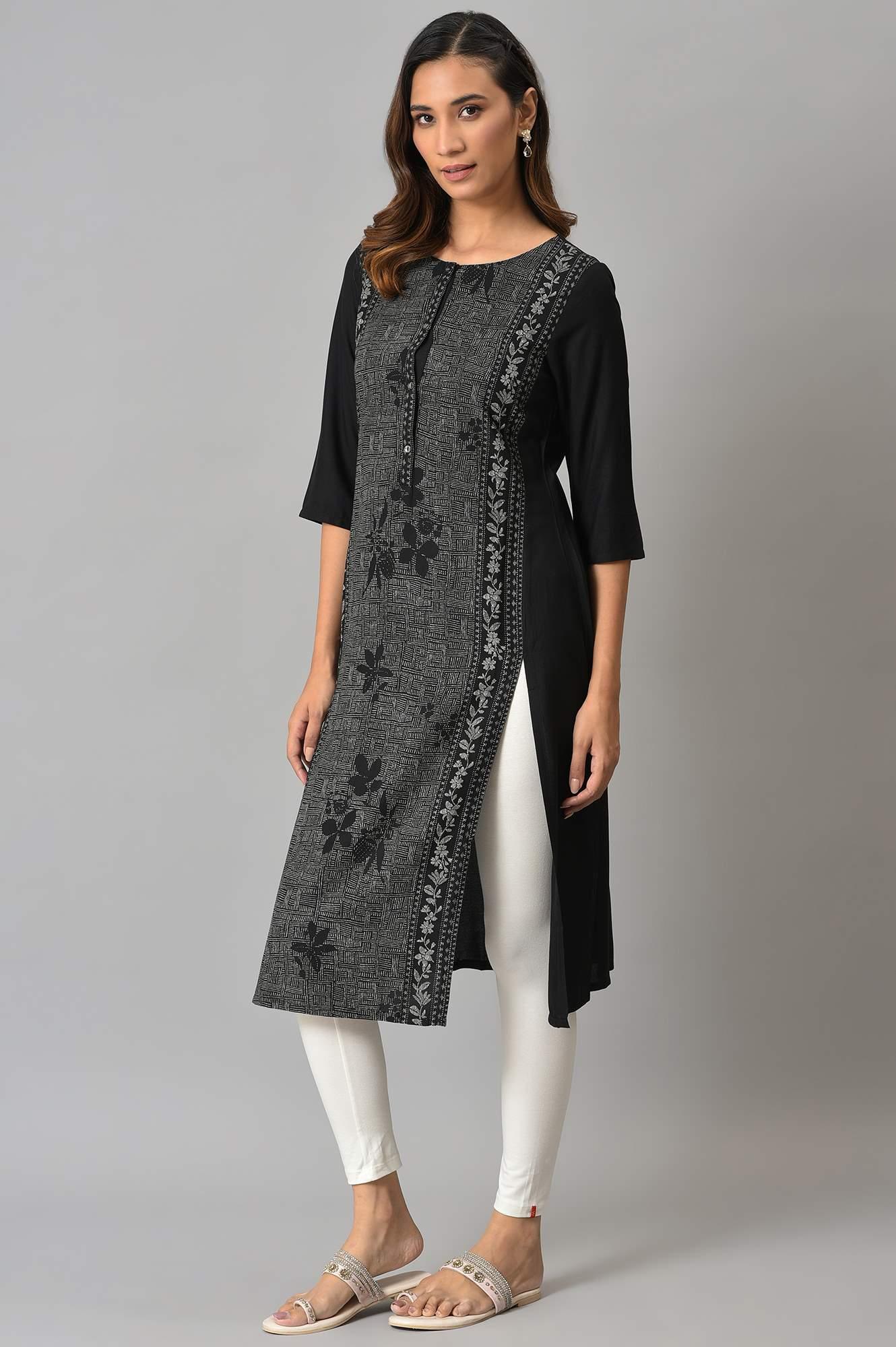 Black Panelled kurta With Front Slit - Image 3
