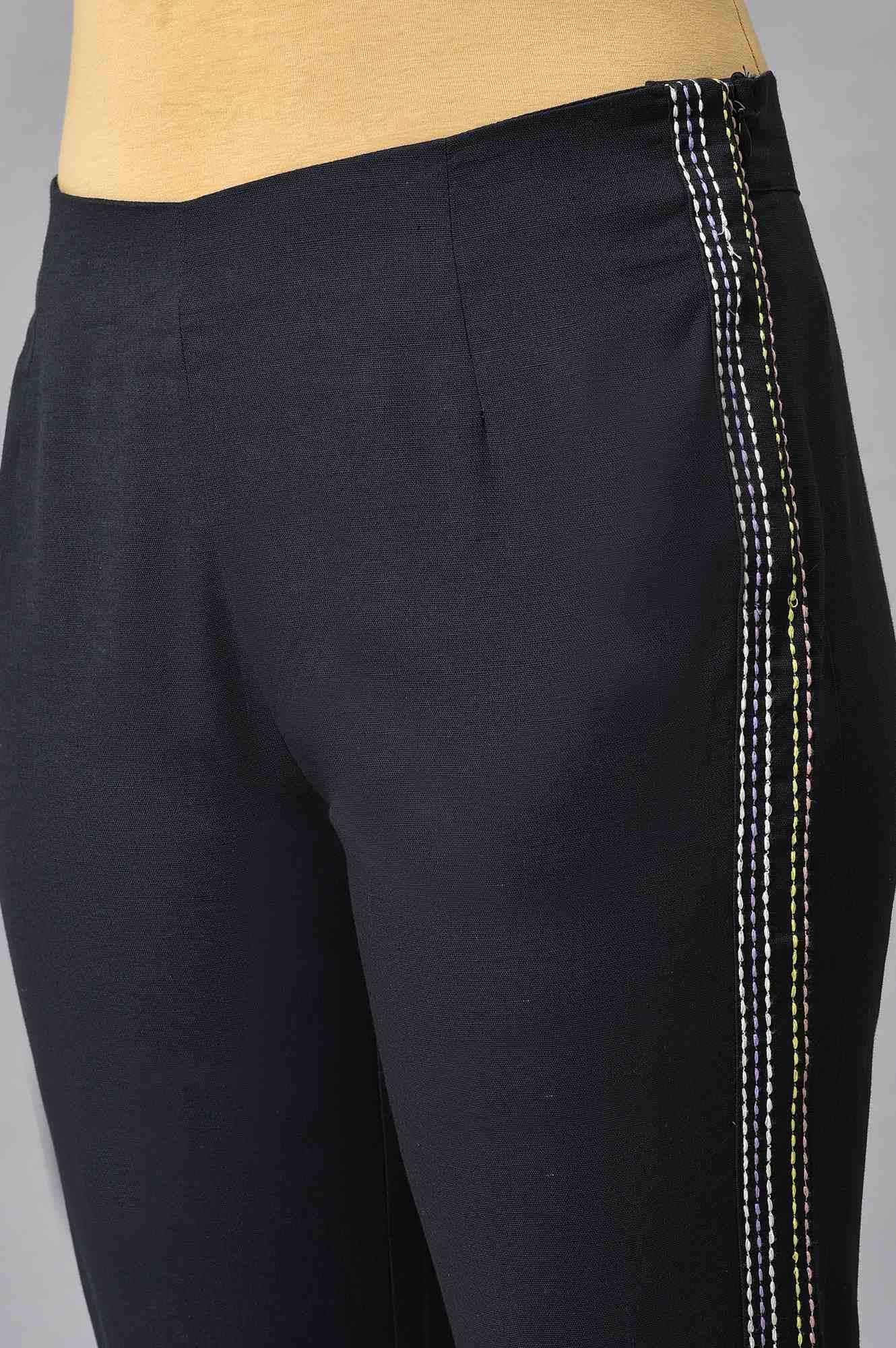 Black Parallel Pants With Side Embroidery - Image 7