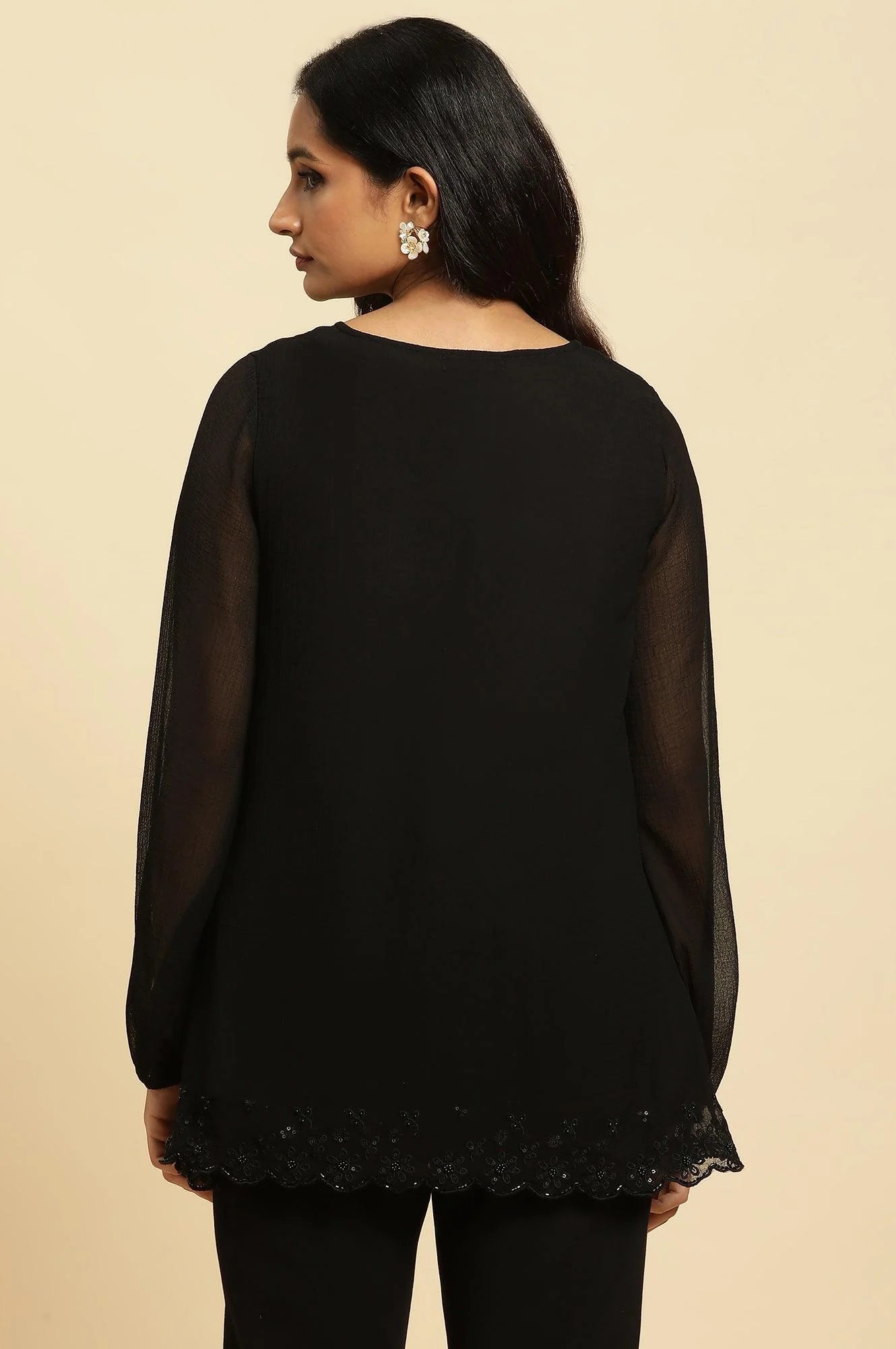 Black Scalloped Embellished Hemline Top - Image 3