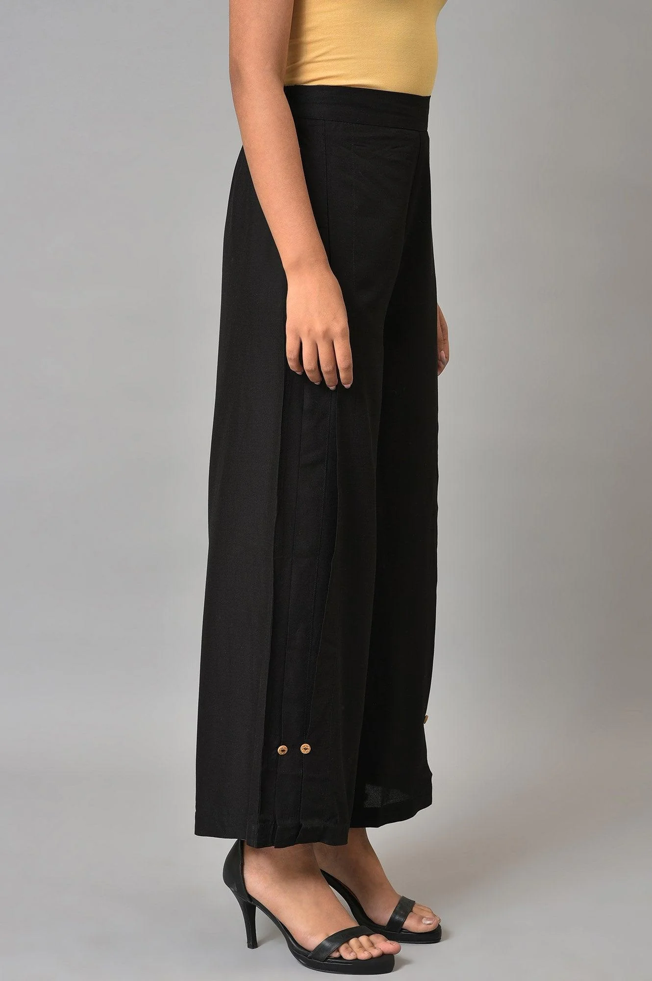 Black Side Pleated Parallel Pants - Image 4