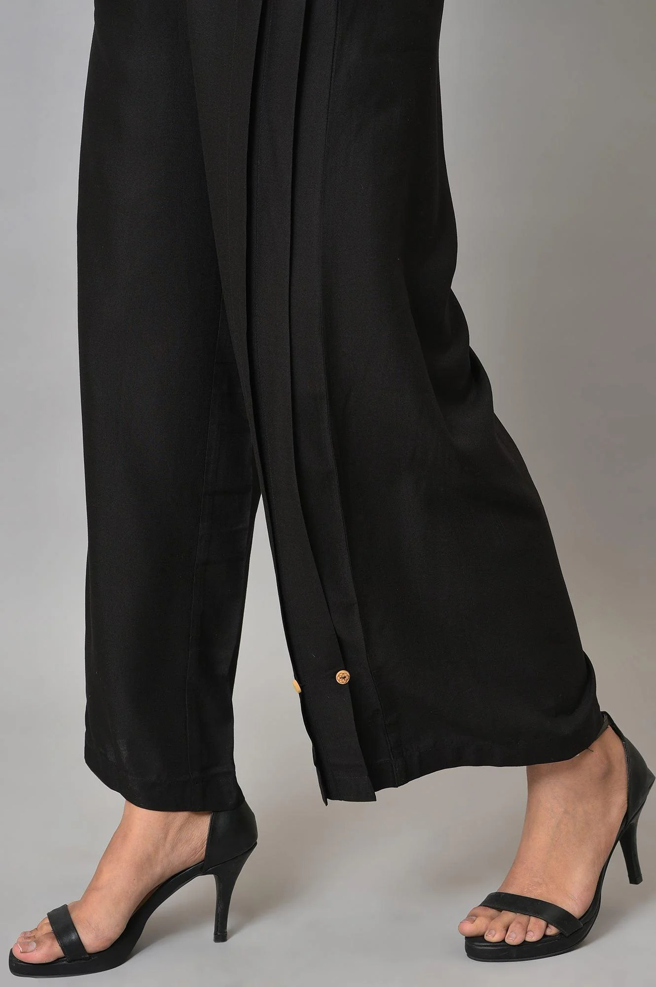 Black Side Pleated Parallel Pants - Image 8