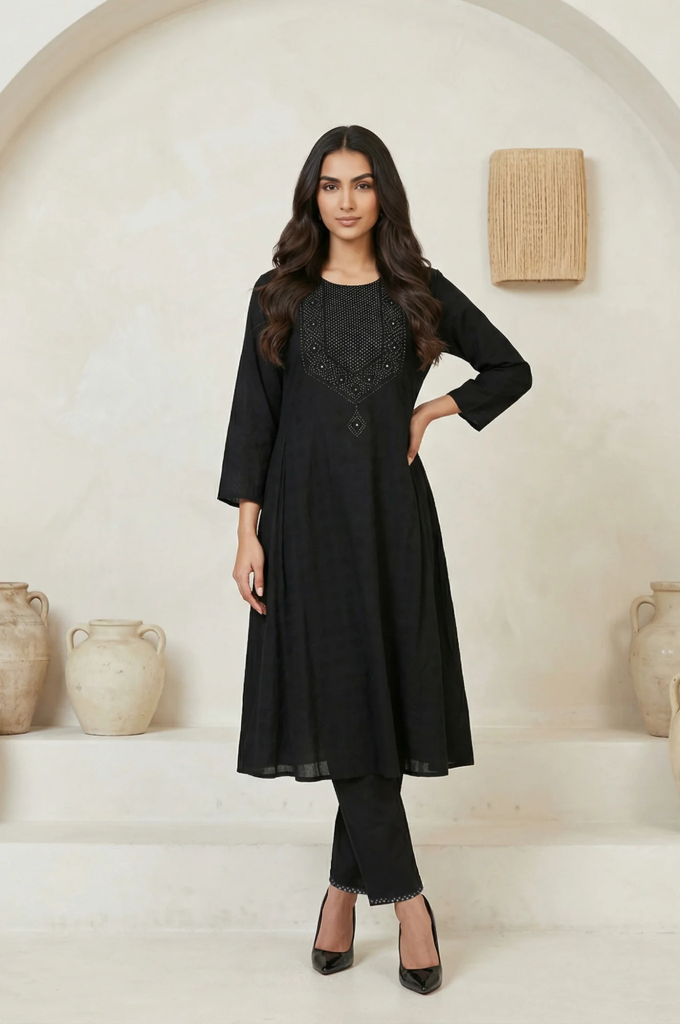 Black Solid Cotton Blend Ankle Length Mid Rise Straight Pants - Image 5
