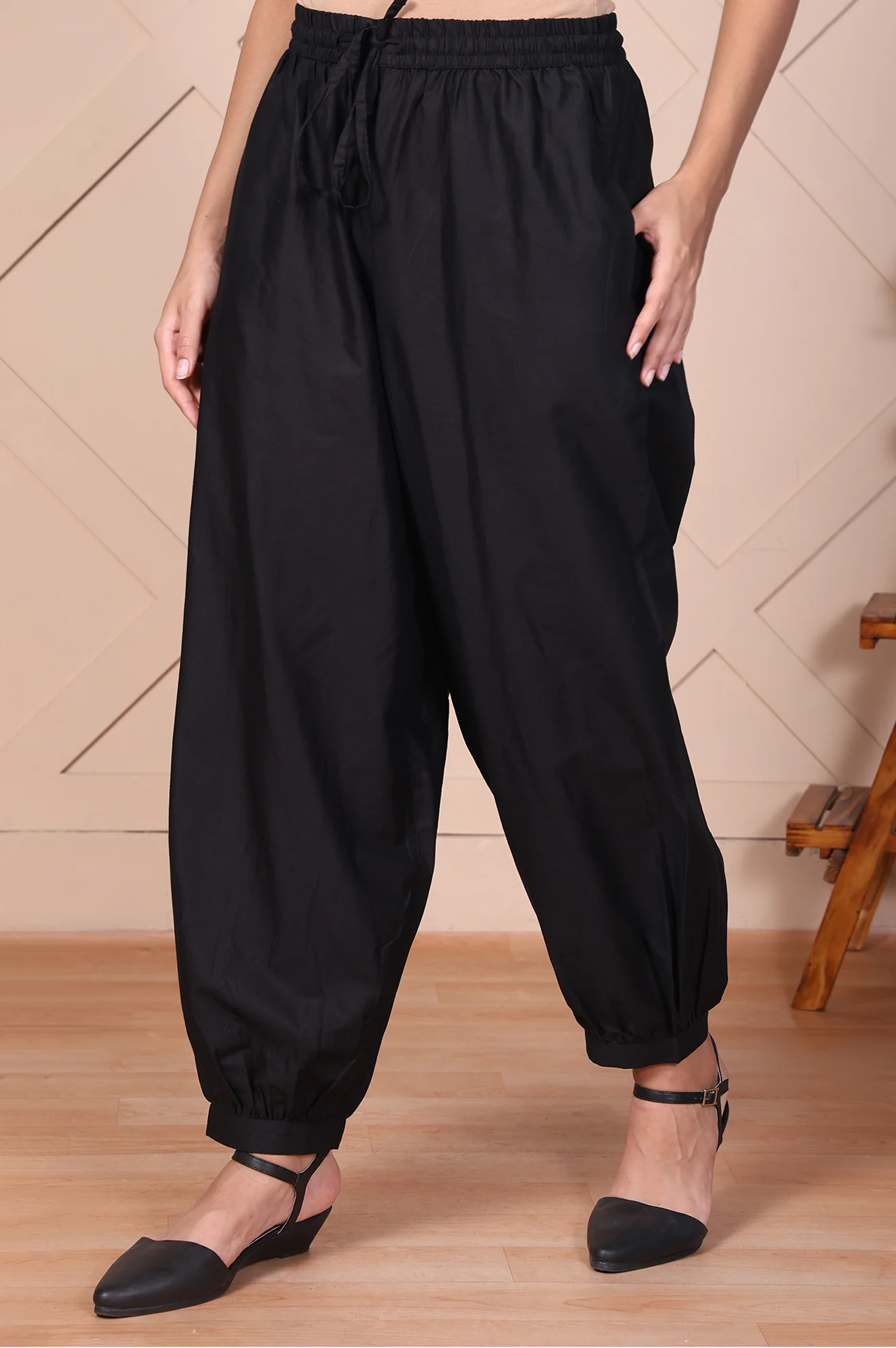 Black Solid Harem Pants - Image 2