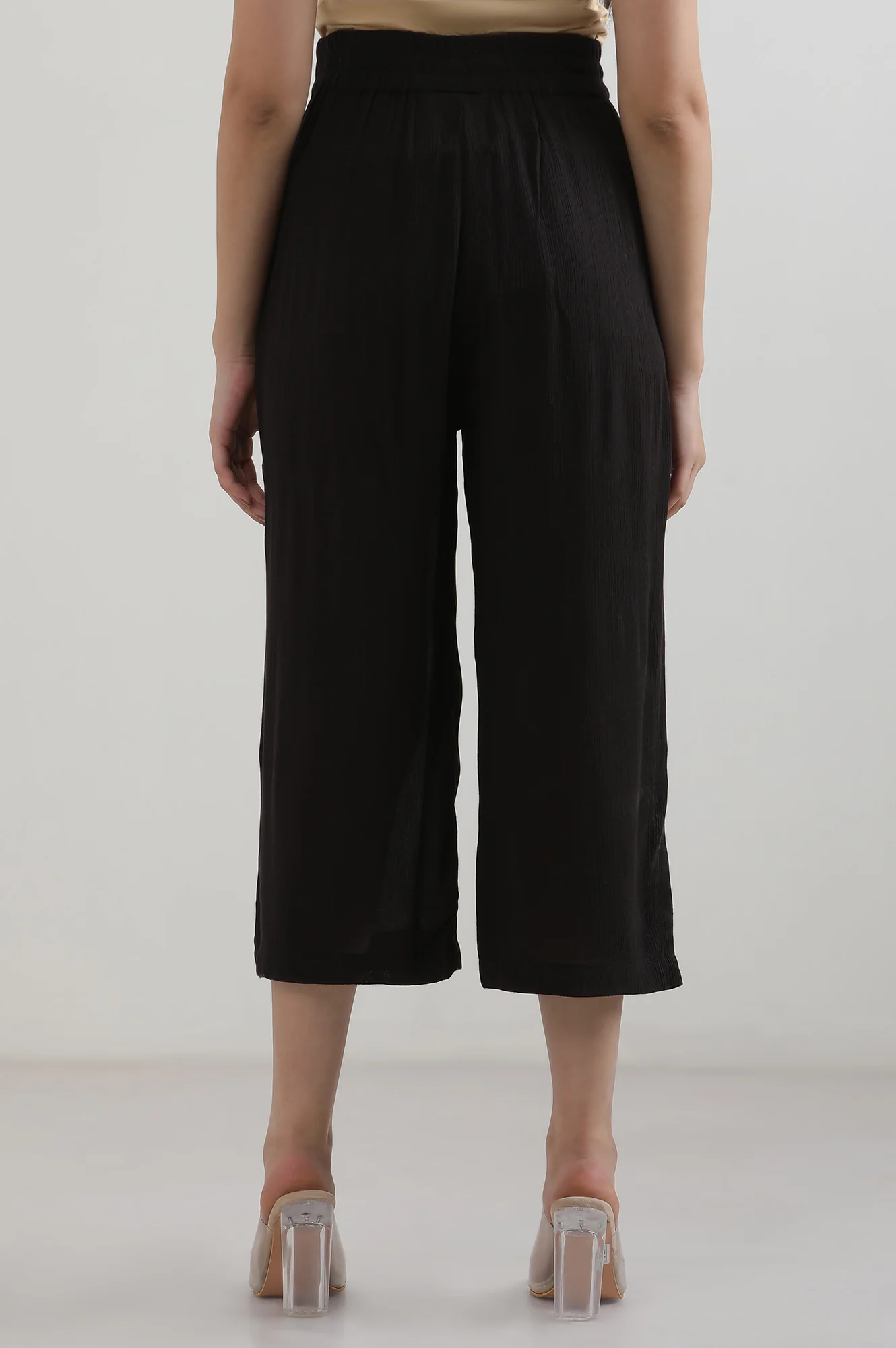 Black Solid Flared Rayon Culottes With Elasticated Waist - Image 4