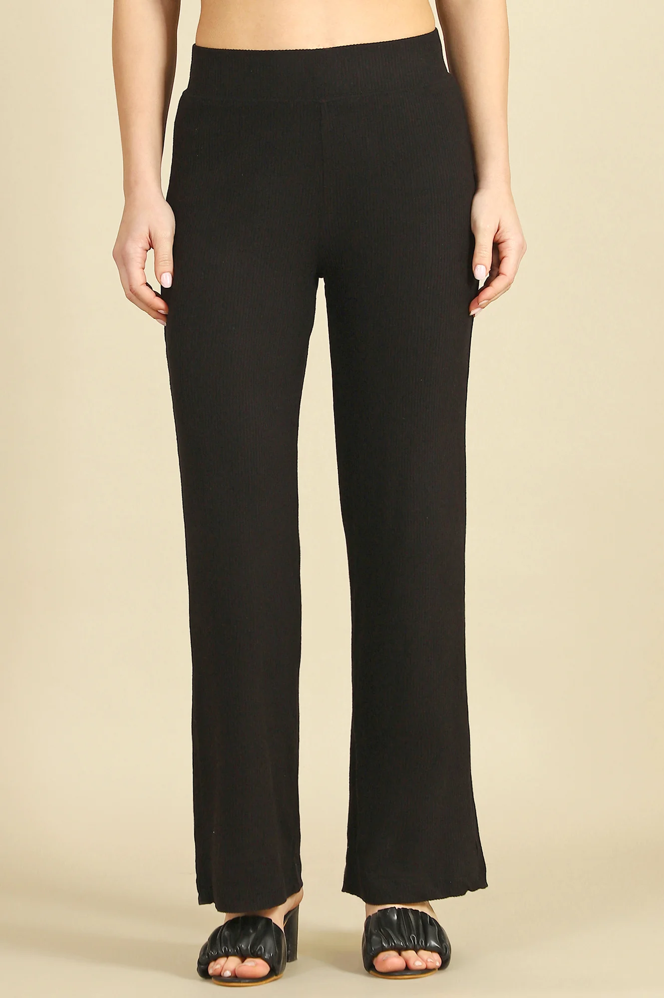 Black Solid Straight Fit Pants With Slip On Closure - Image 2