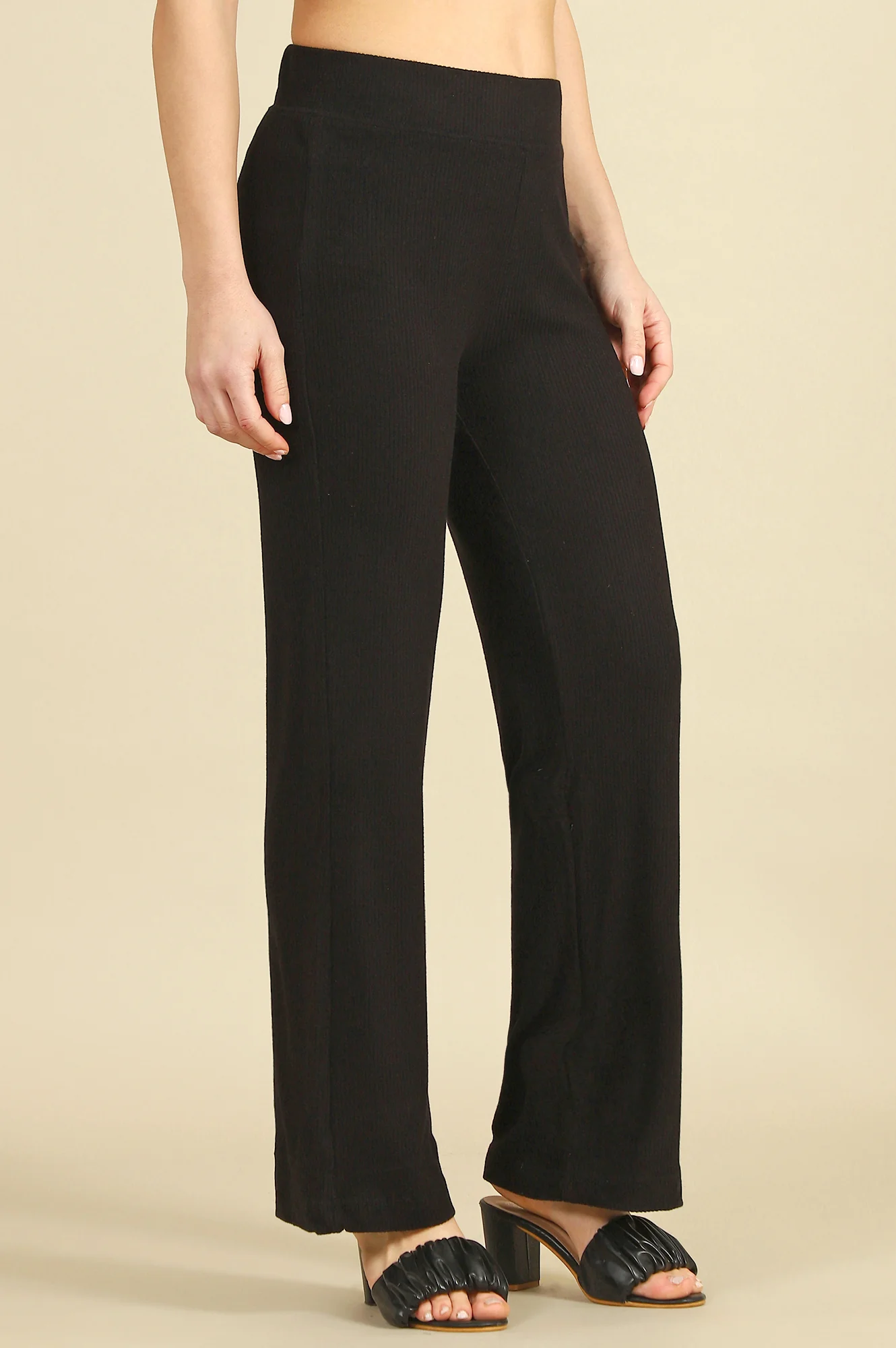 Black Solid Straight Fit Pants With Slip On Closure - Image 6