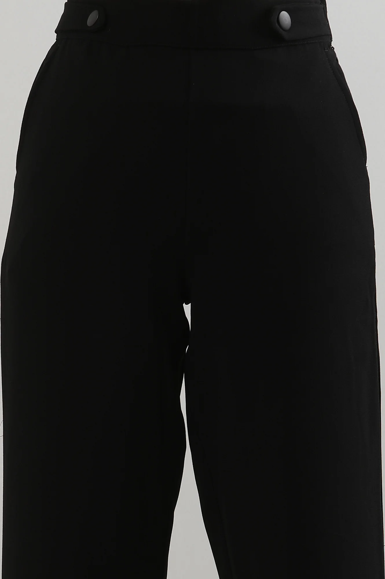 Black Solid Straight Fit Woven Pants With Zipper Closure - Image 7