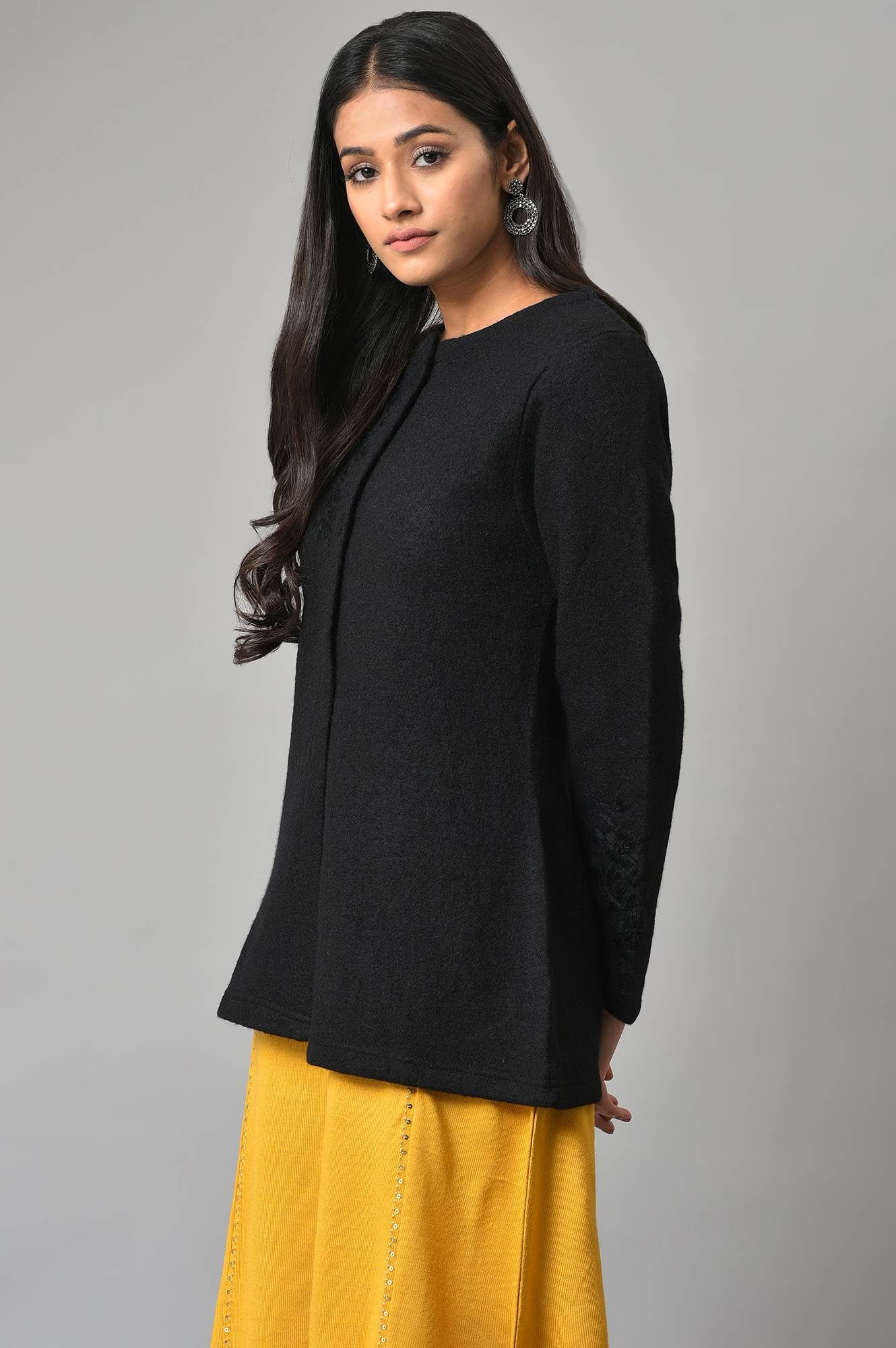Black Woollen Short Winter Jacket - Image 3