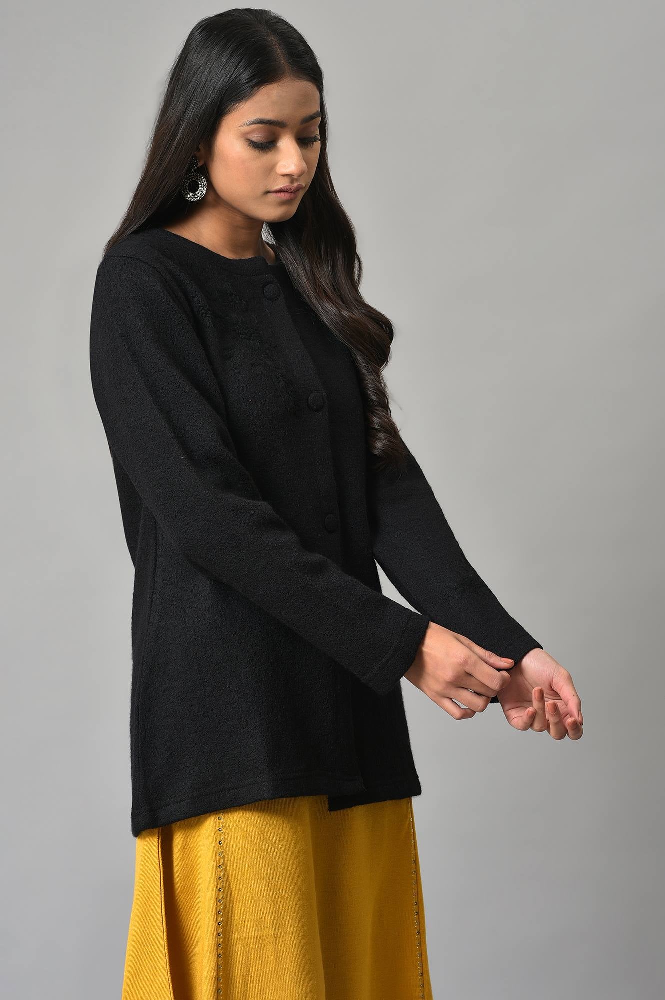 Black Woollen Short Winter Jacket - Image 4