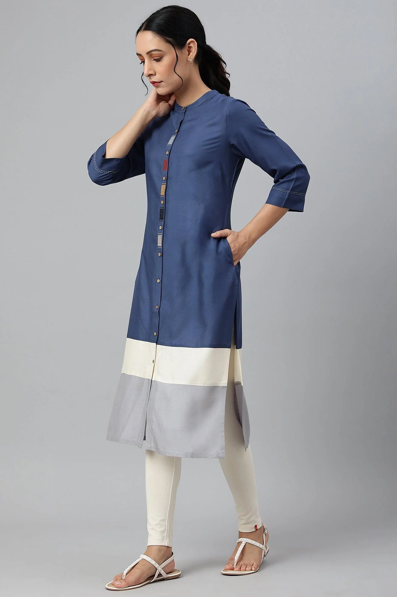 Blue And Grey Colour Block kurta - Image 3