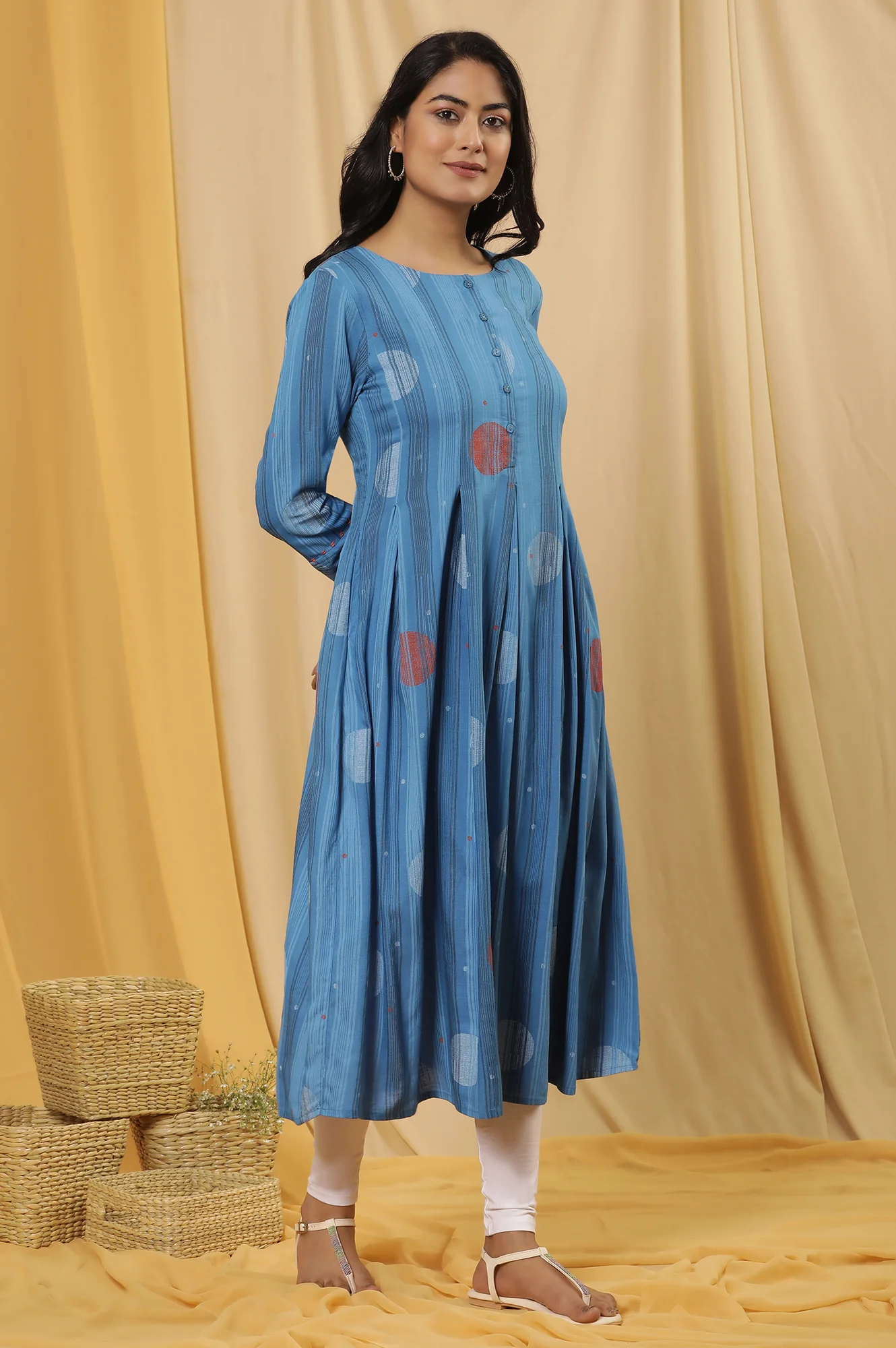 Blue Box Pleats Printed Kurta And Tights Set - Image 5