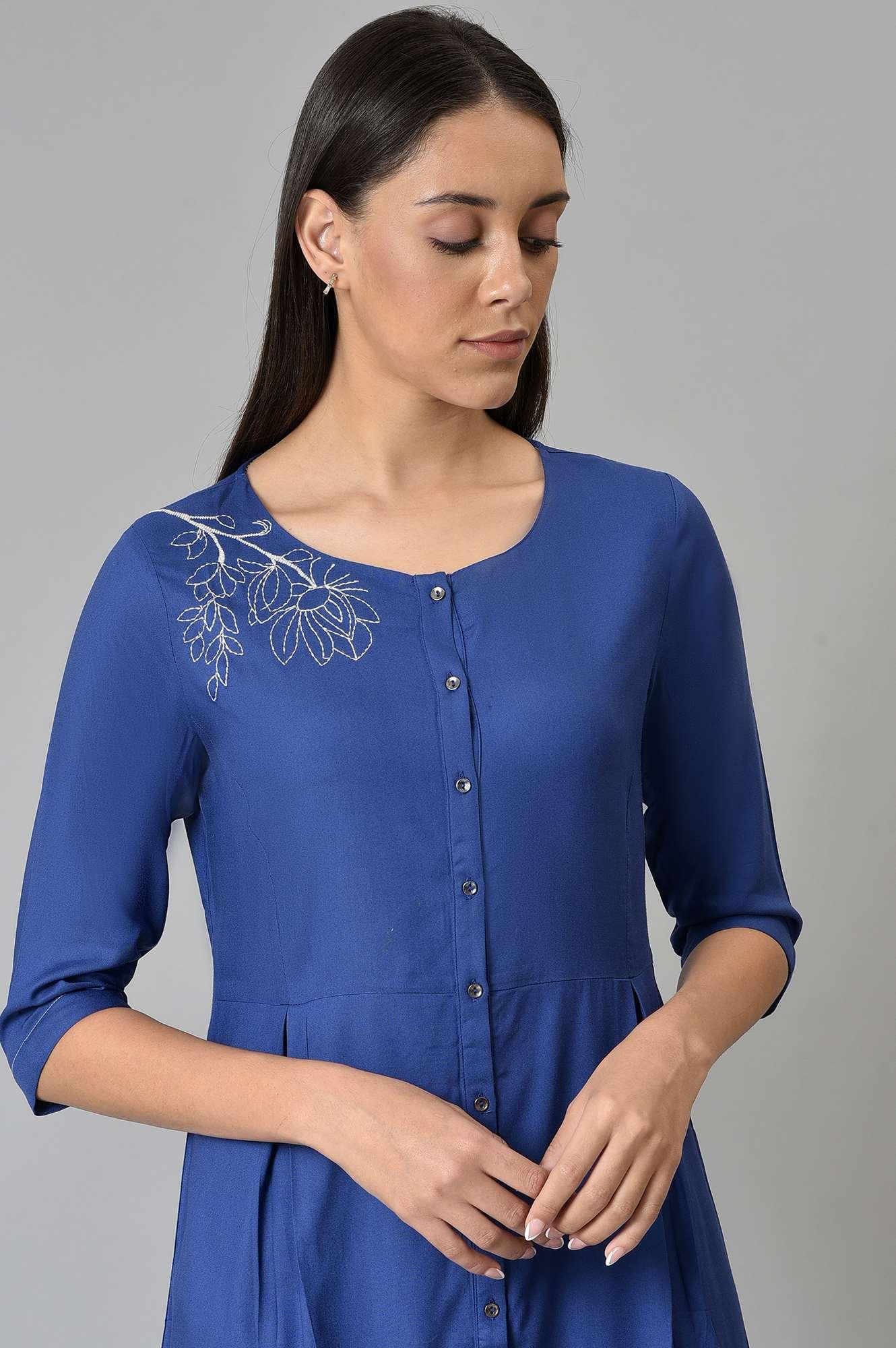 Blue Button Down kurta With Embroidery - Image 5